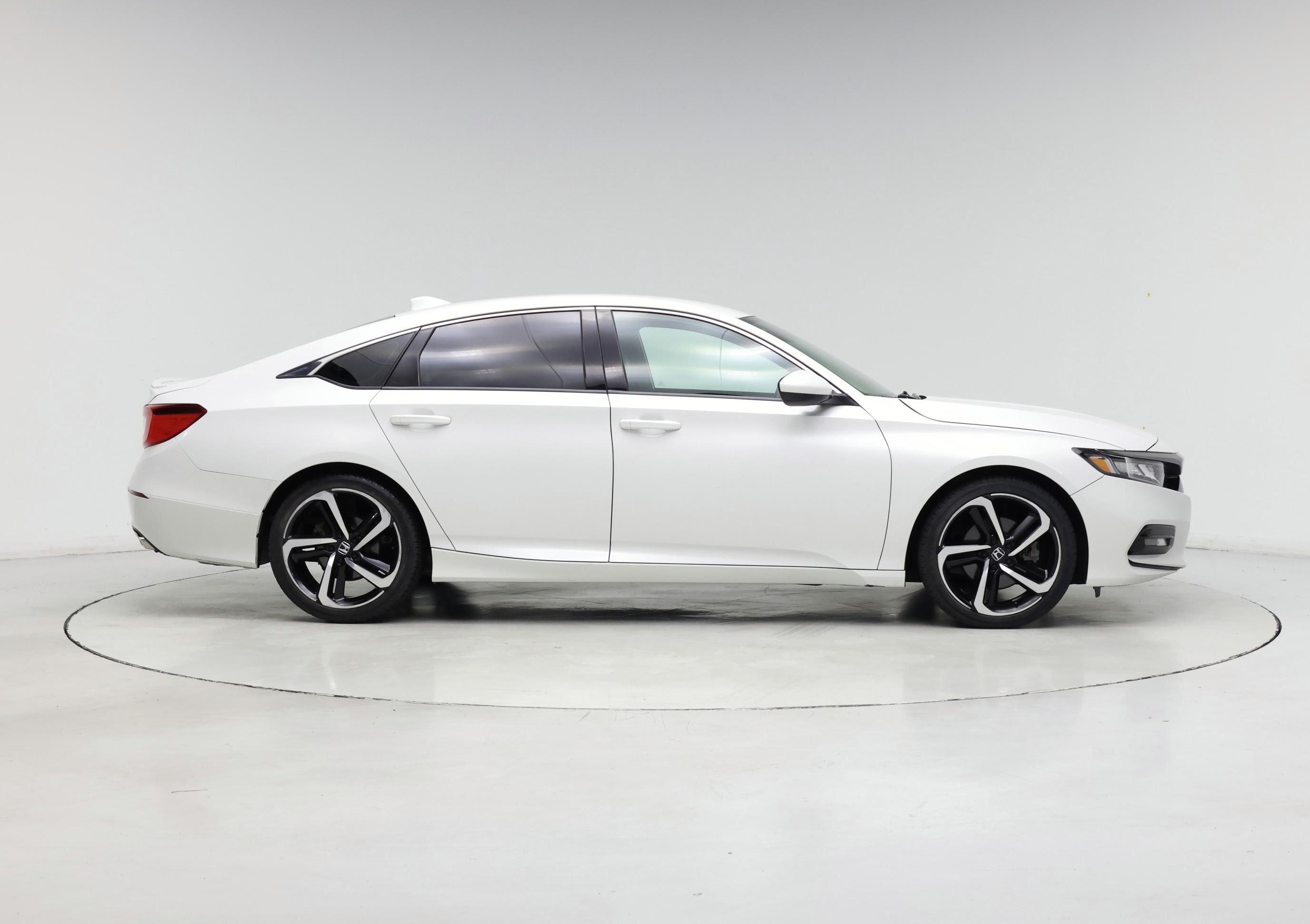 Thumbnail: 2018 Honda Accord - 7