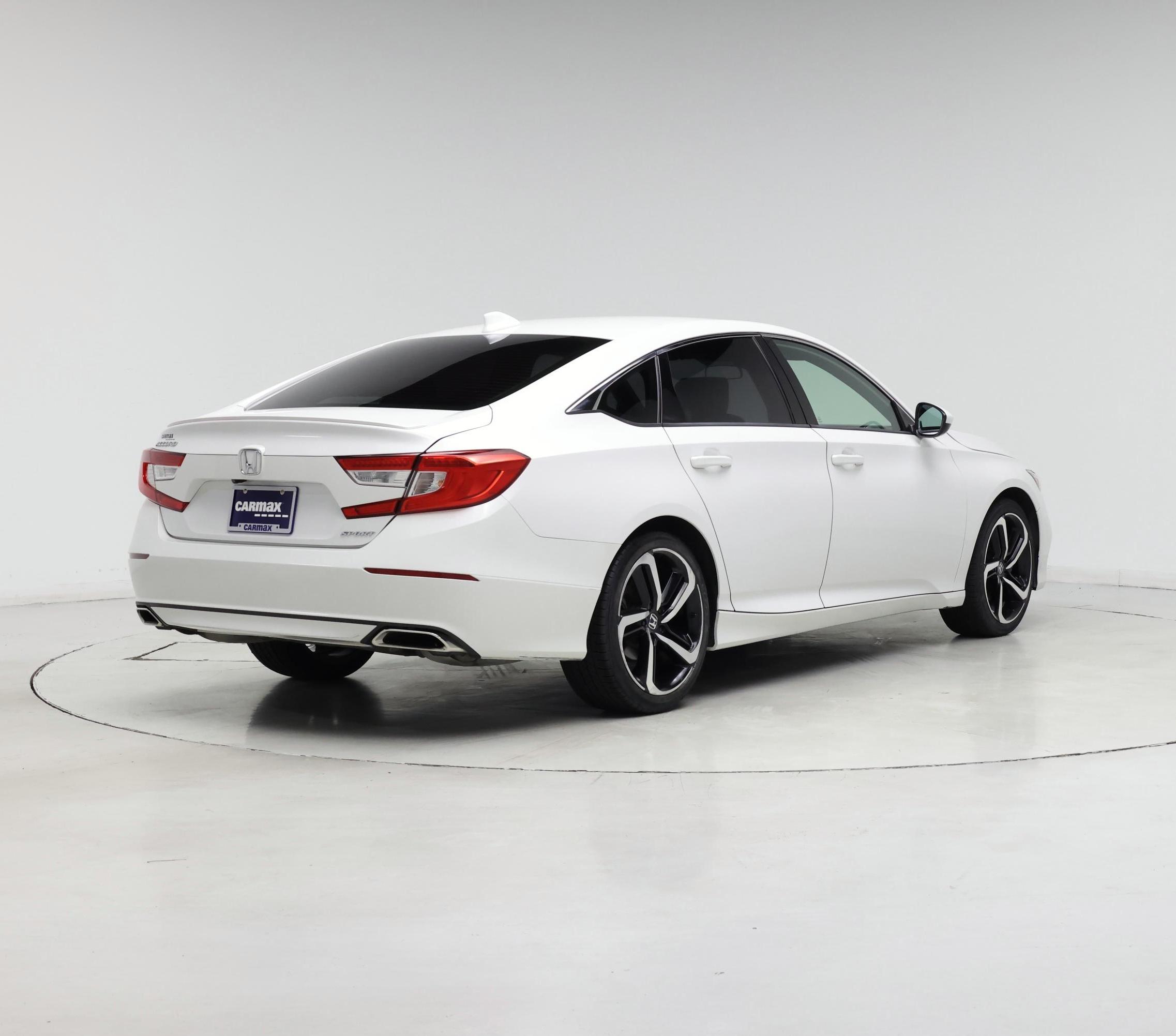 Thumbnail: 2018 Honda Accord - 8