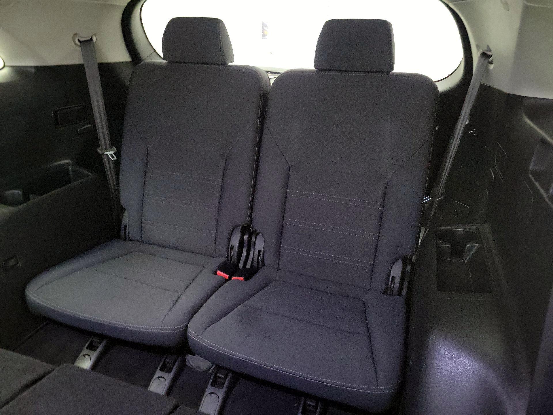 Thumbnail: 2017 Kia Sorento - 20