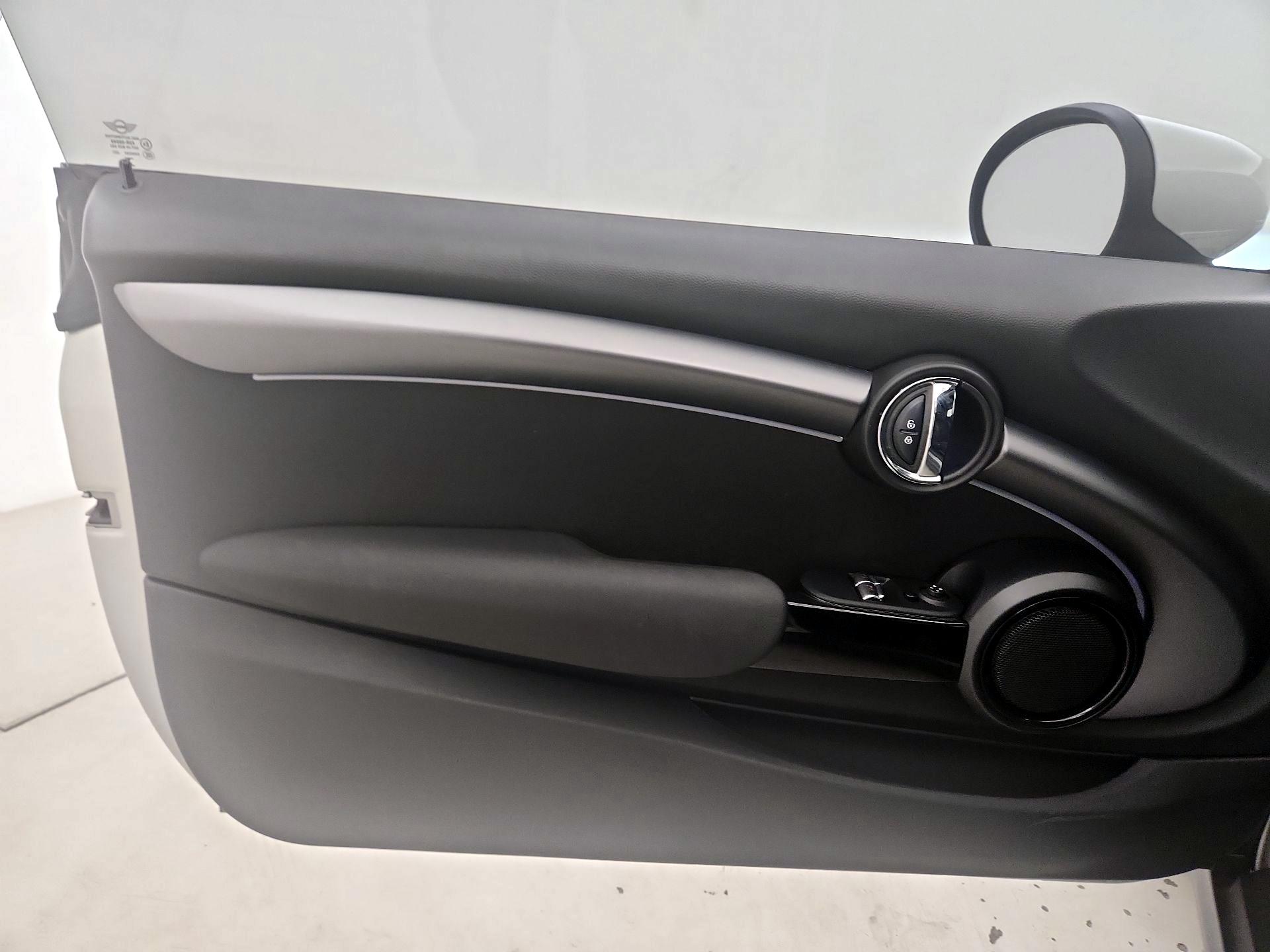 Thumbnail: 2023 MINI Cooper Hardtop - 12