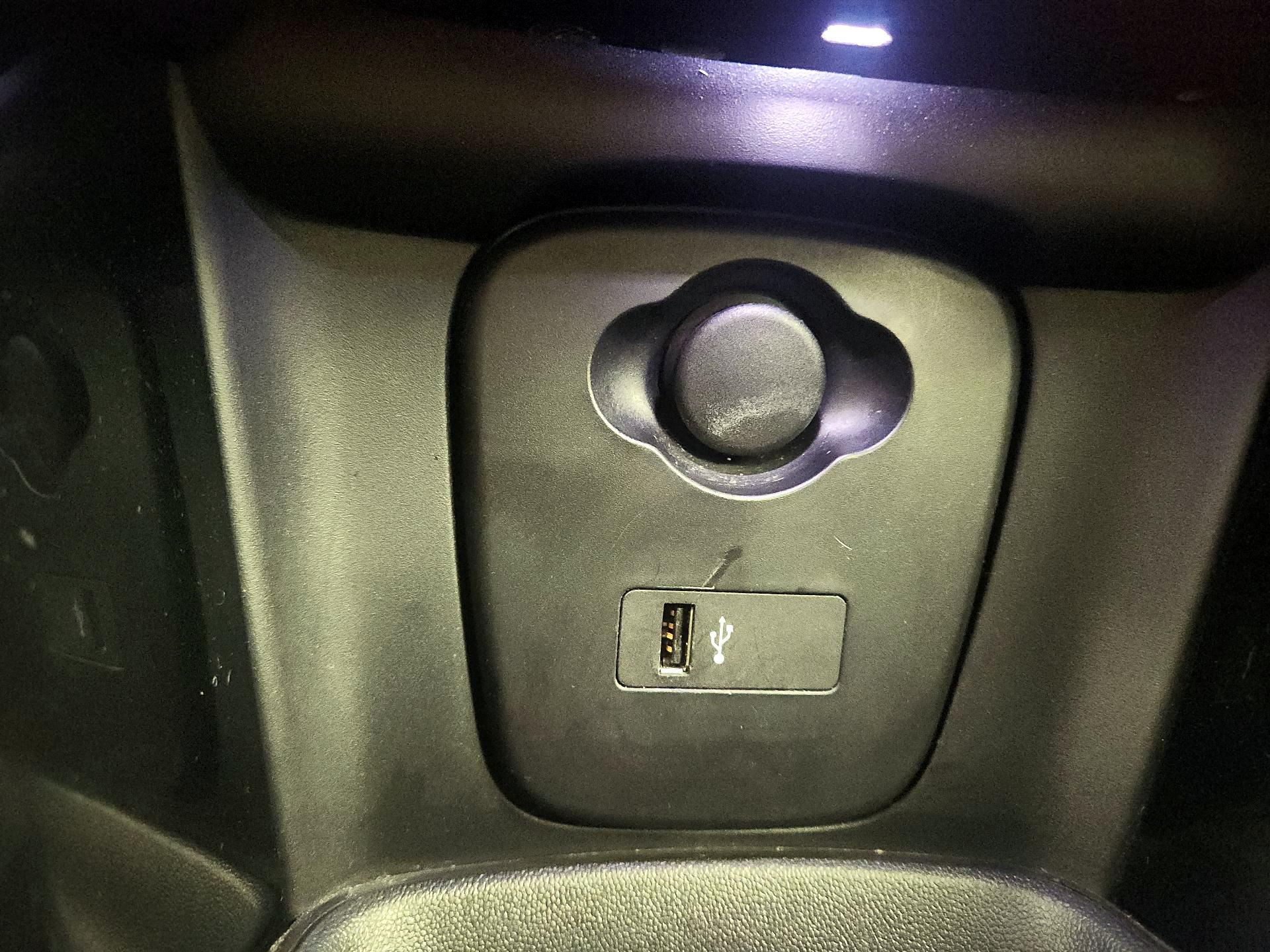 Thumbnail: 2023 MINI Cooper Hardtop - 18