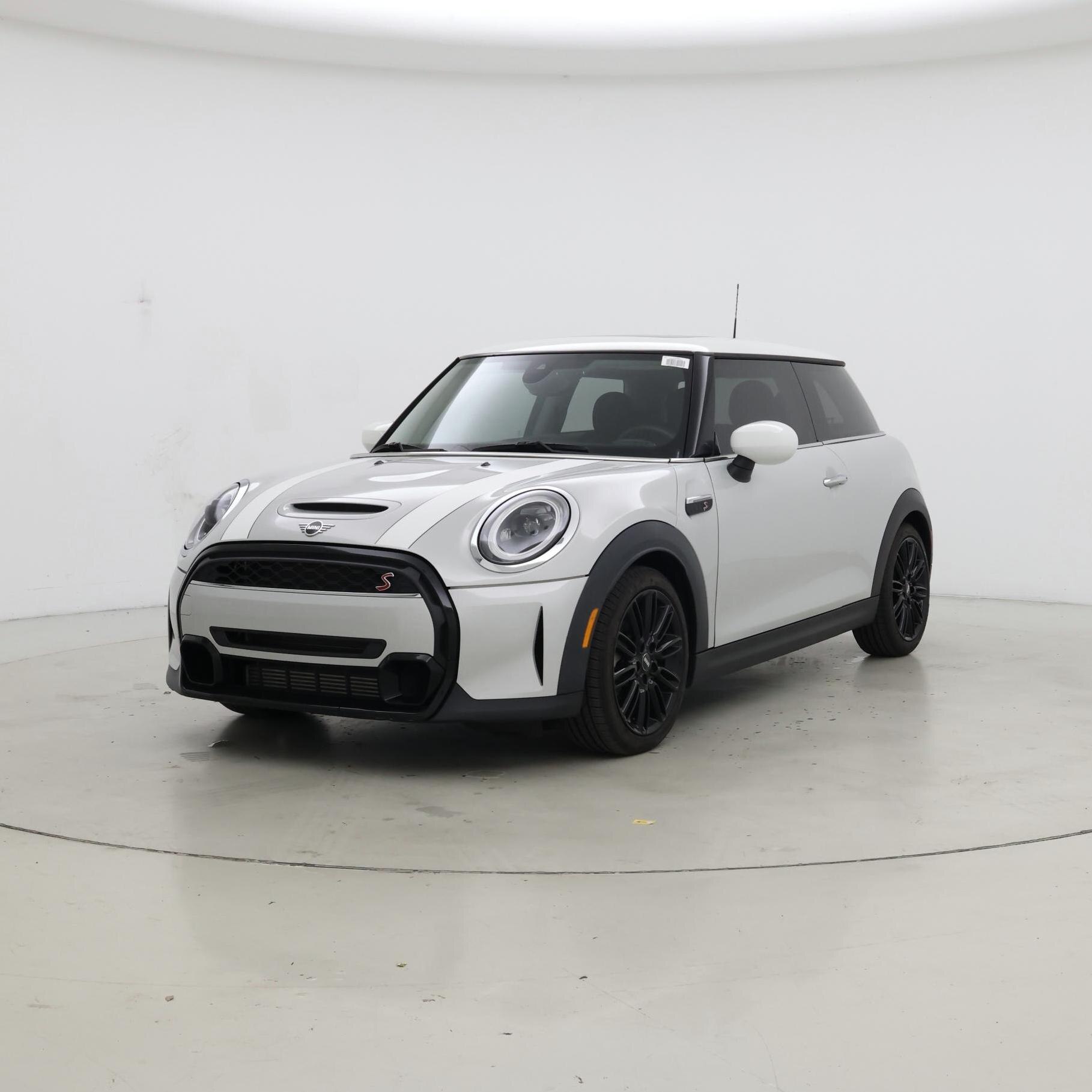 Thumbnail: 2023 MINI Cooper Hardtop - 4
