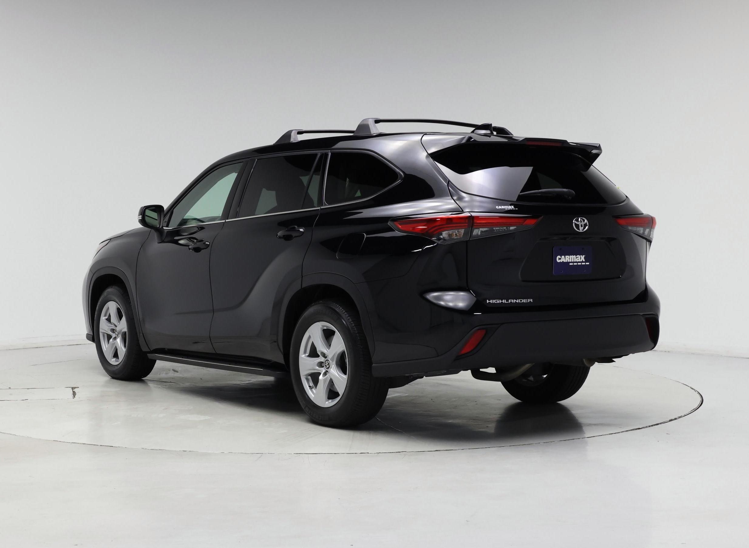 Thumbnail: 2021 Toyota Highlander - 2