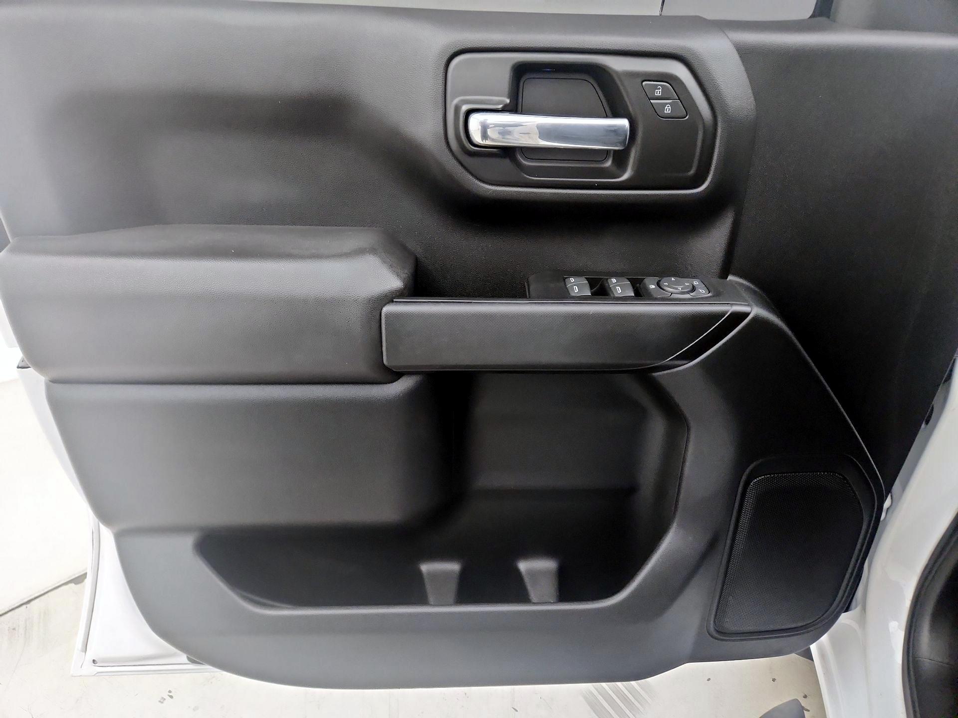 Thumbnail: 2022 Chevrolet Silverado 1500 - 12