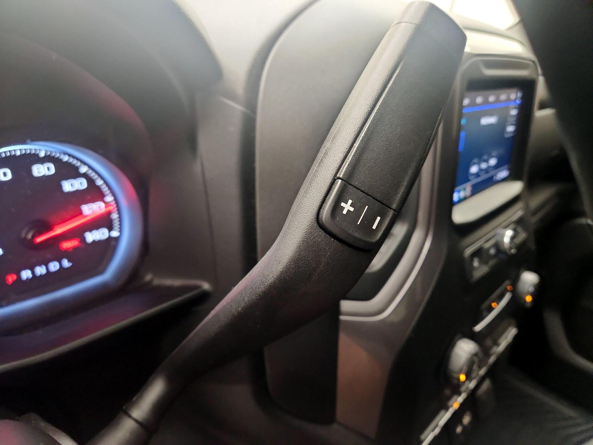 Thumbnail: 2022 Chevrolet Silverado 1500 - 17