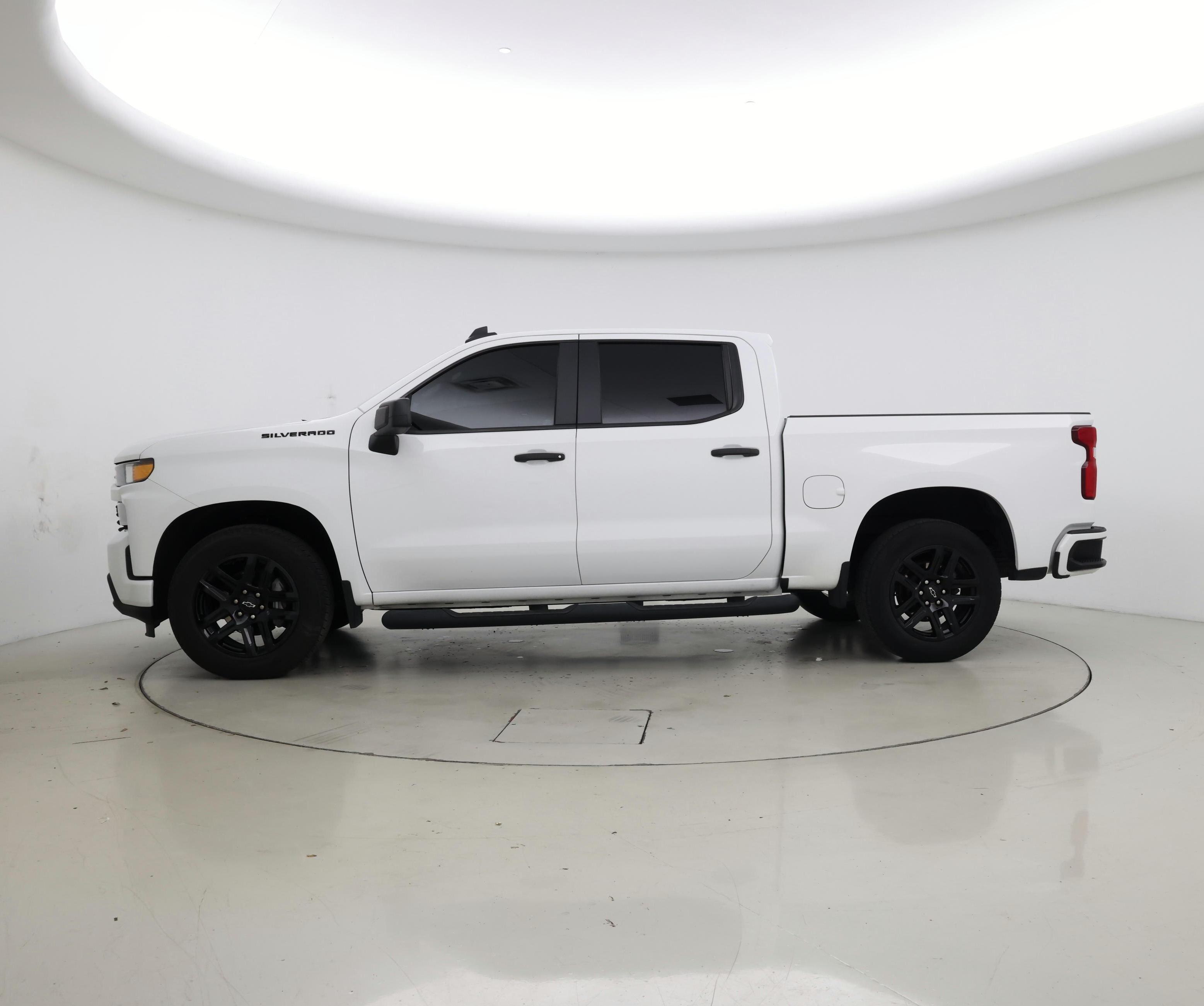 Thumbnail: 2022 Chevrolet Silverado 1500 - 3