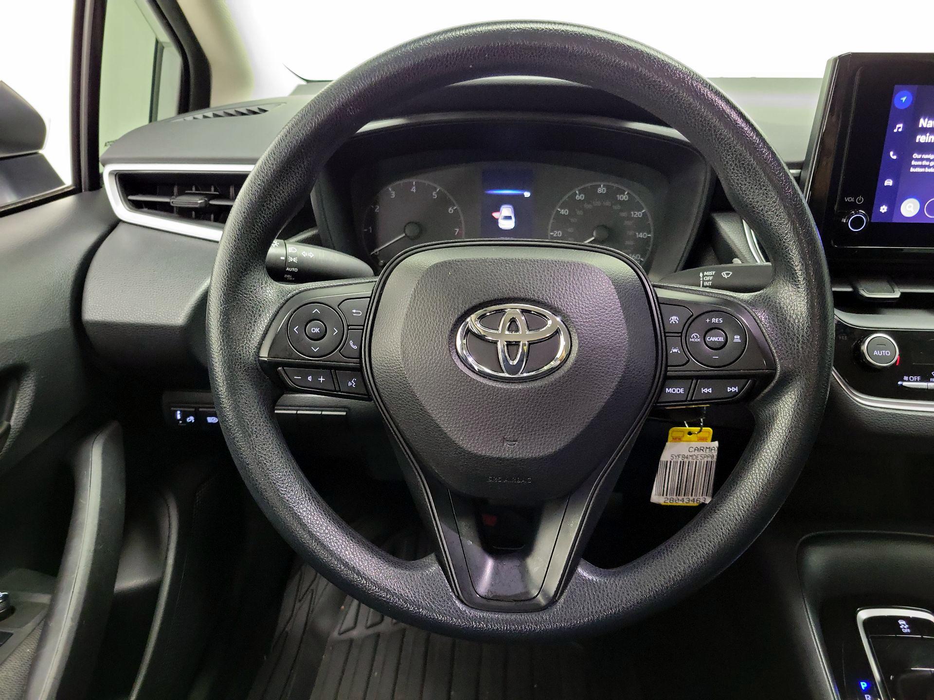 Thumbnail: 2023 Toyota Corolla - 10