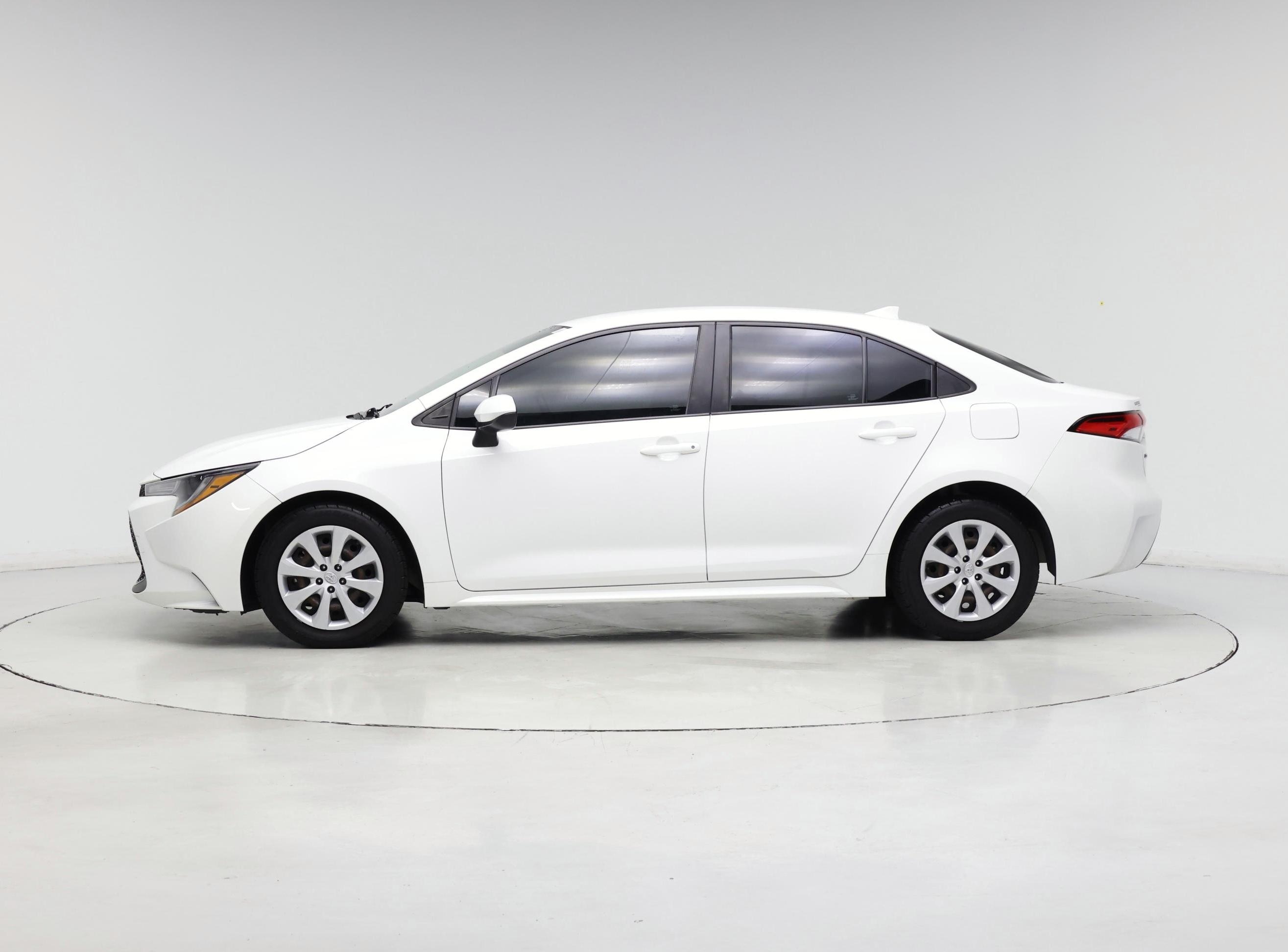 Thumbnail: 2023 Toyota Corolla - 3