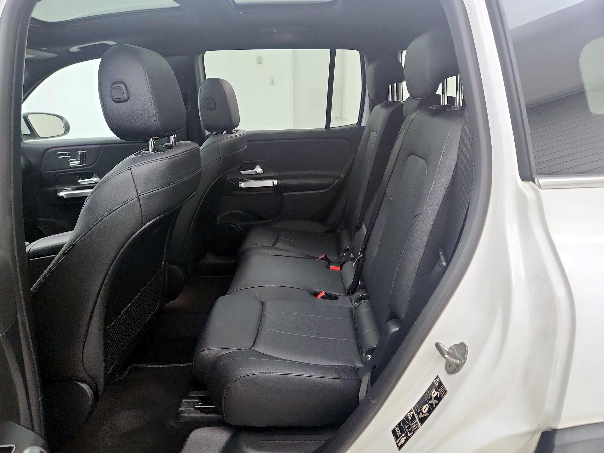 Thumbnail: 2021 Mercedes-Benz GLB - 20