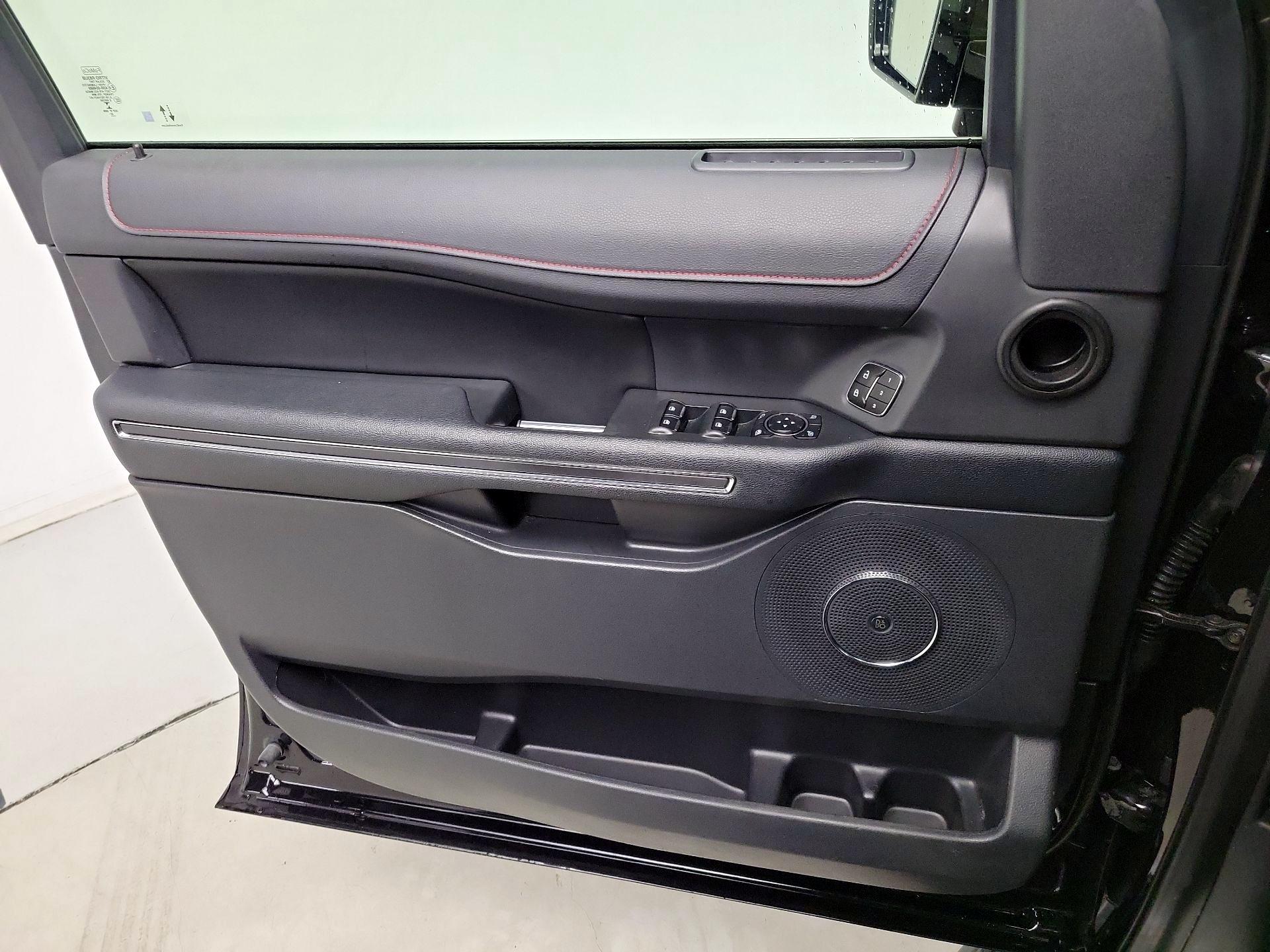 Thumbnail: 2023 Ford Expedition MAX - 12