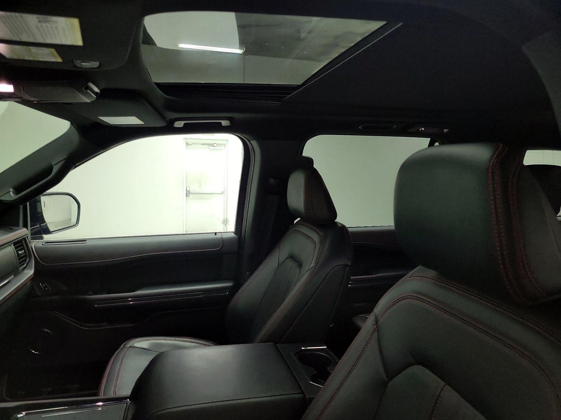 Thumbnail: 2023 Ford Expedition MAX - 20