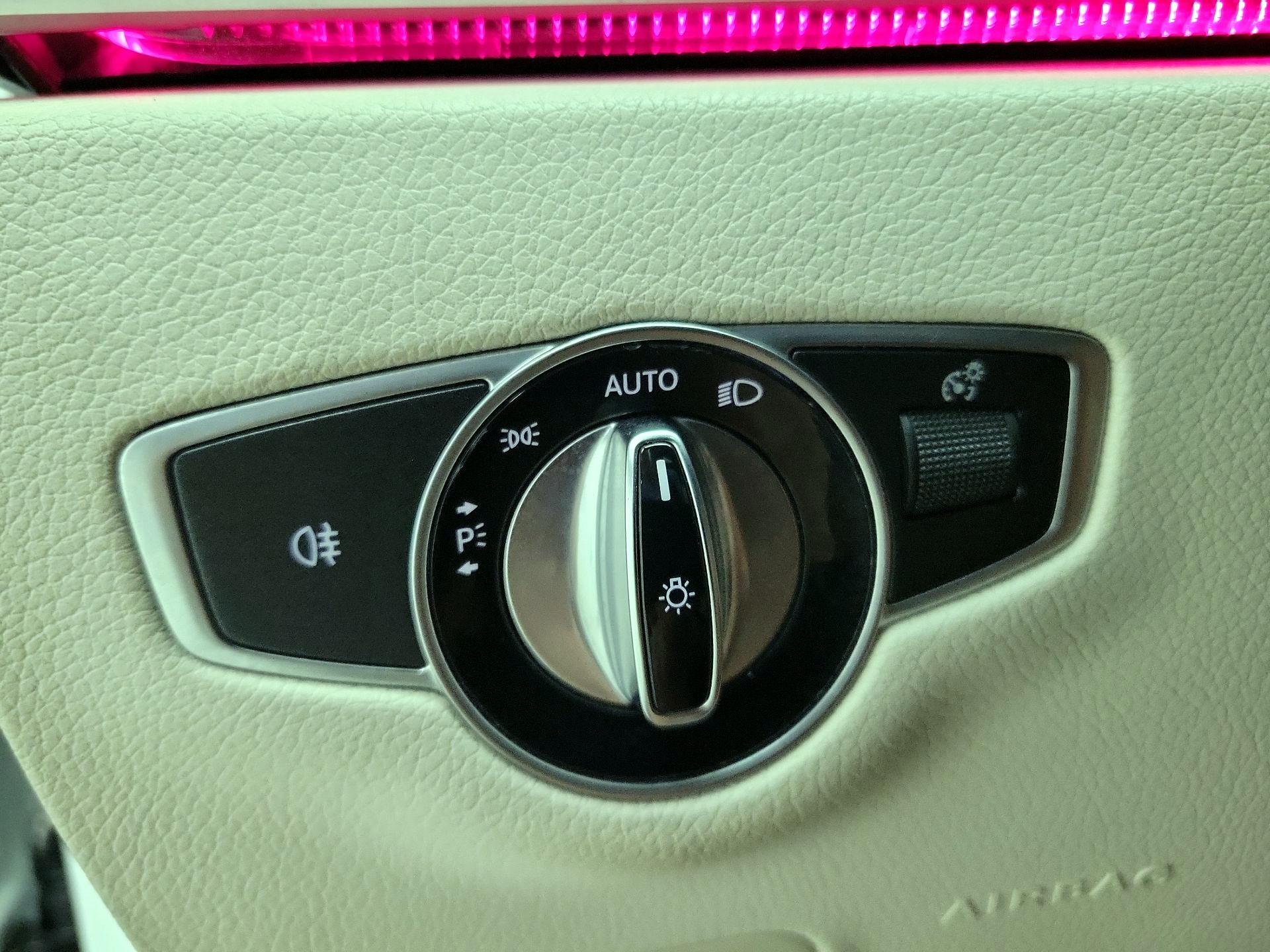 Thumbnail: 2017 Mercedes-Benz E-Class - 13