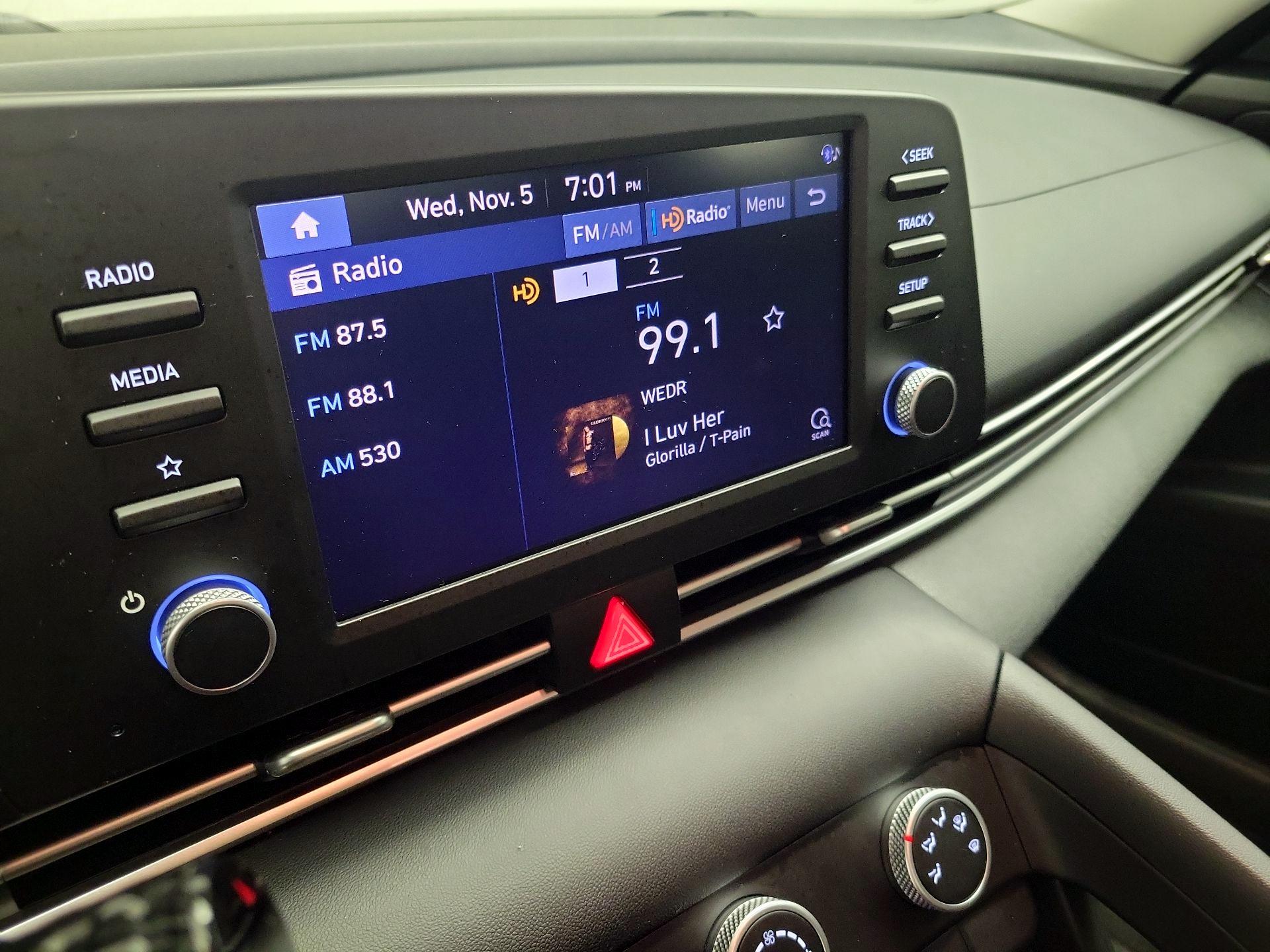 Thumbnail: 2022 Hyundai Elantra - 15