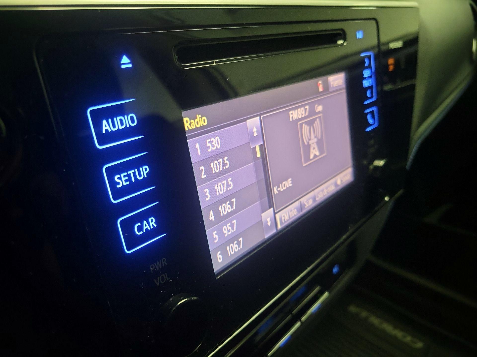 Thumbnail: 2017 Toyota Corolla - 15