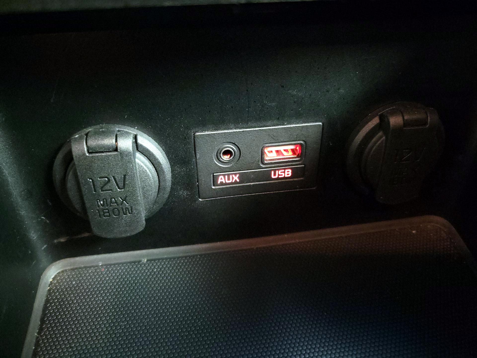 Thumbnail: 2017 Kia Forte - 18