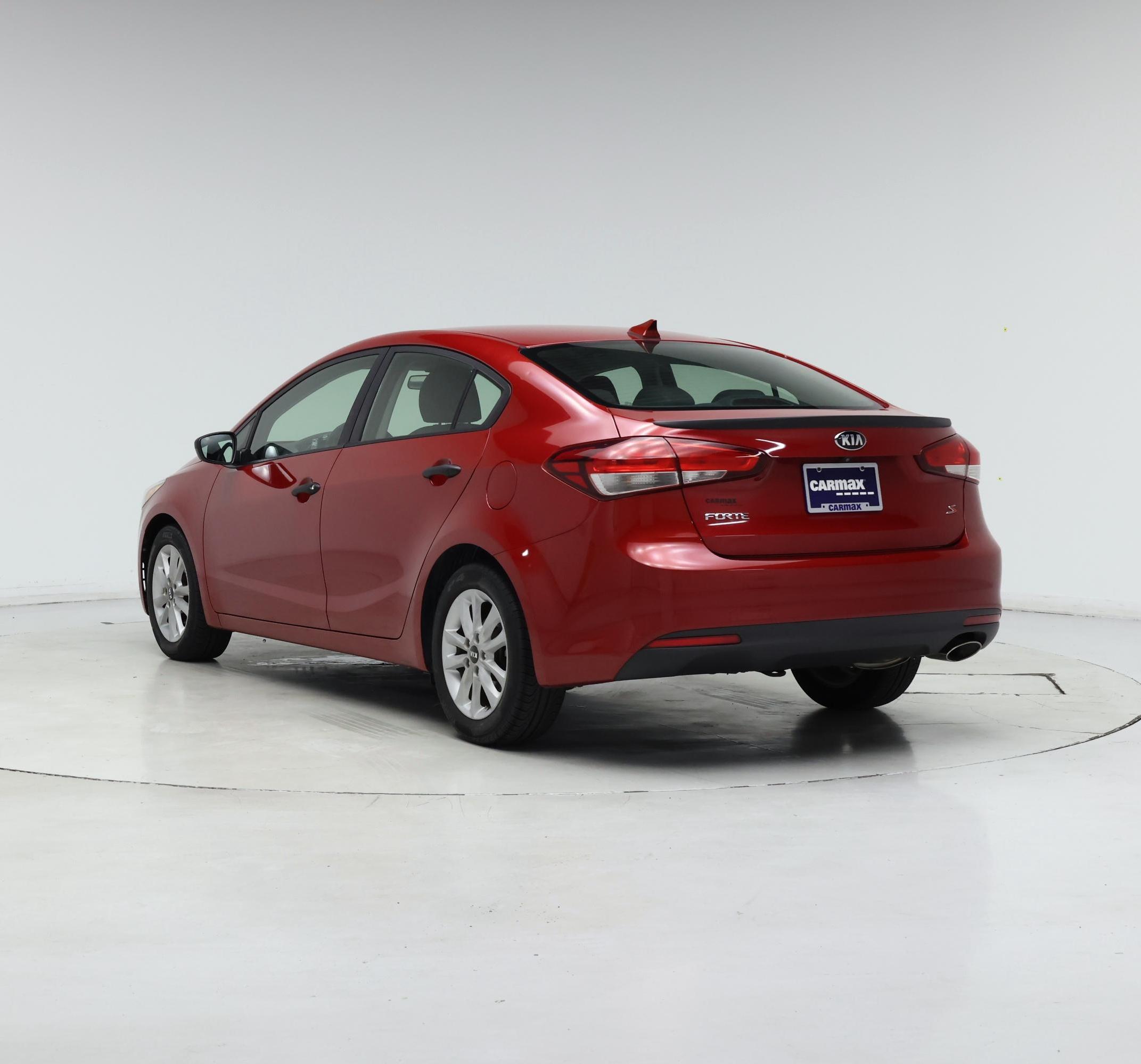 Thumbnail: 2017 Kia Forte - 2