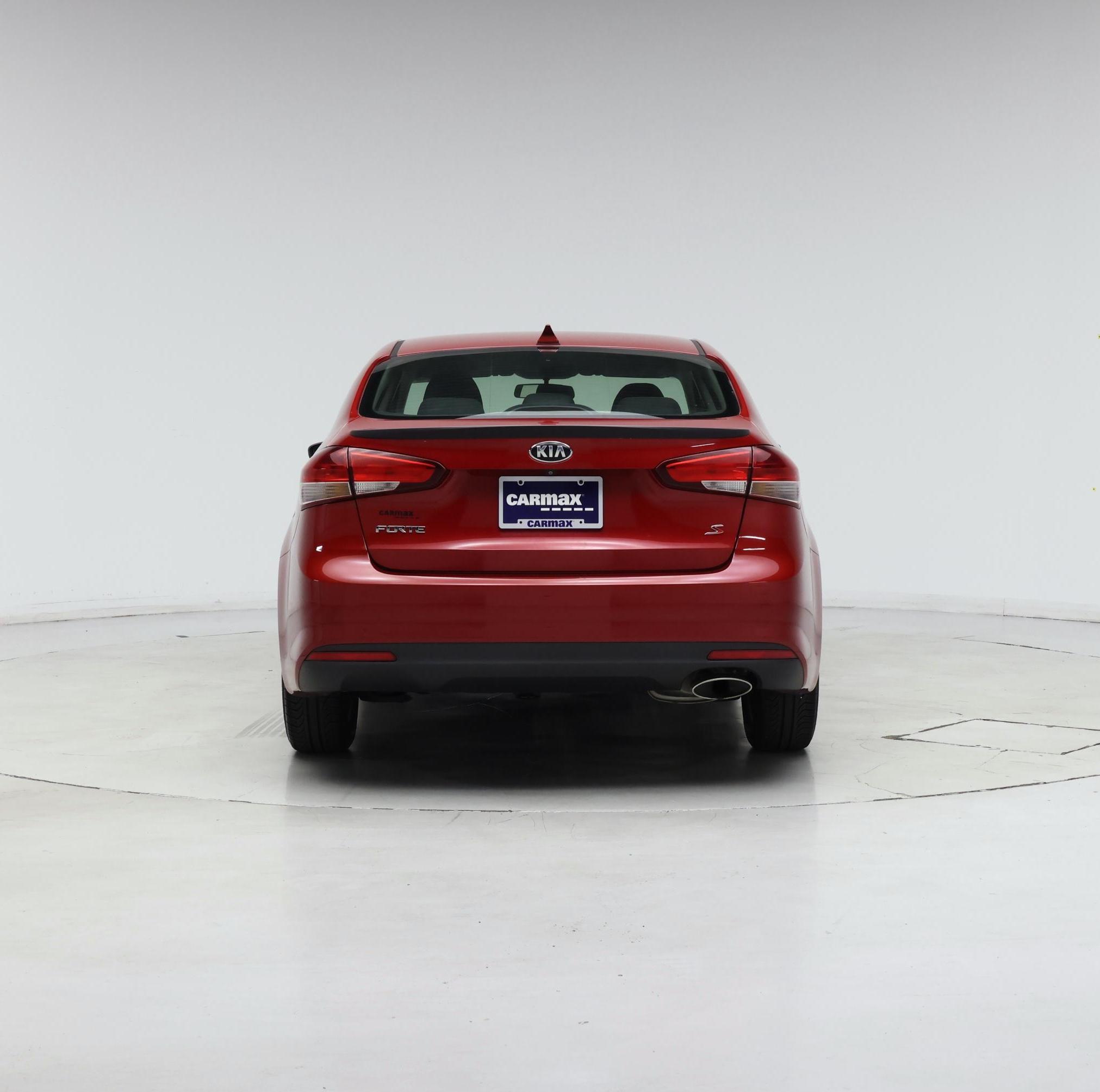 Thumbnail: 2017 Kia Forte - 6