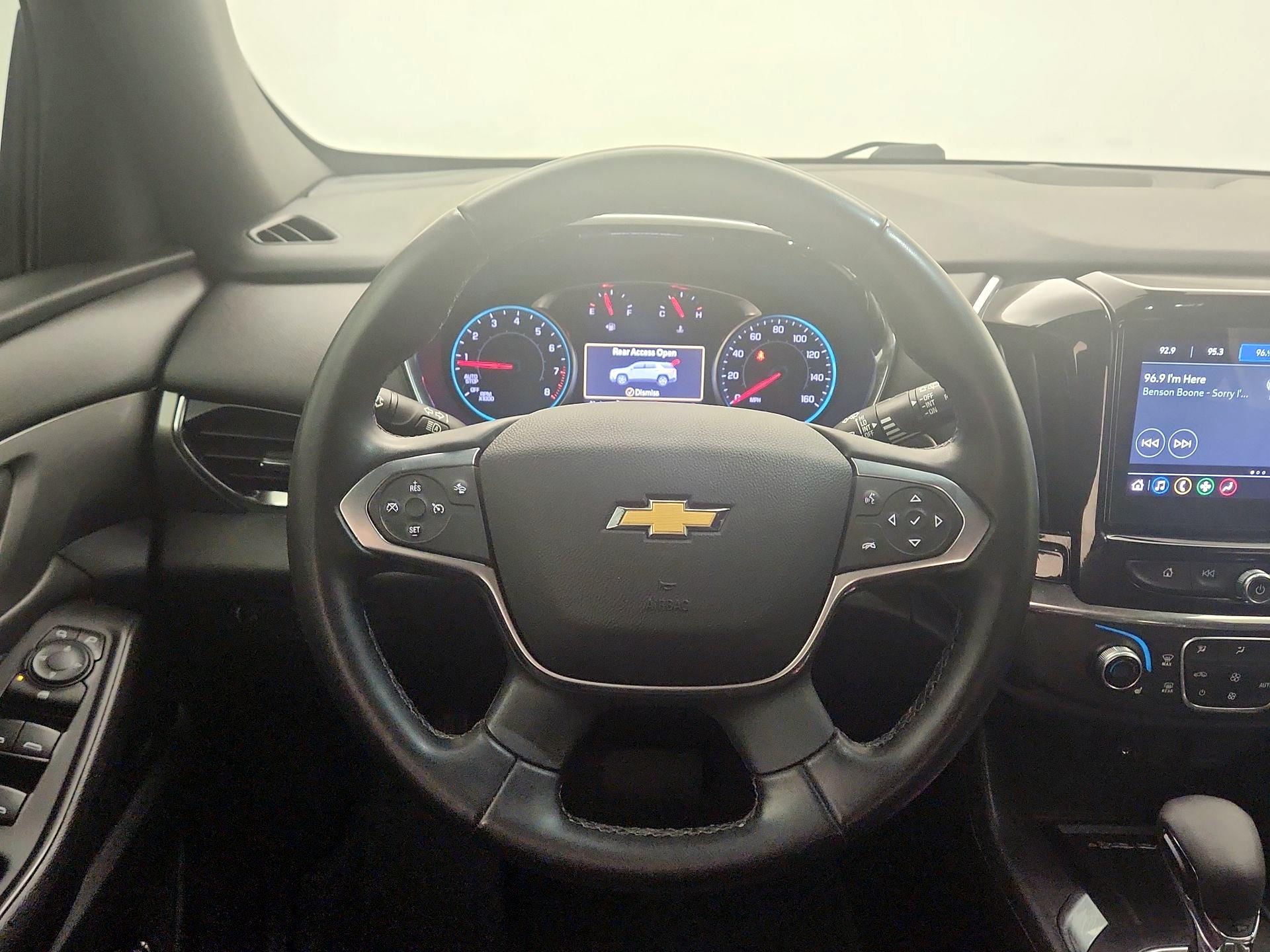 Thumbnail: 2023 Chevrolet Traverse - 10