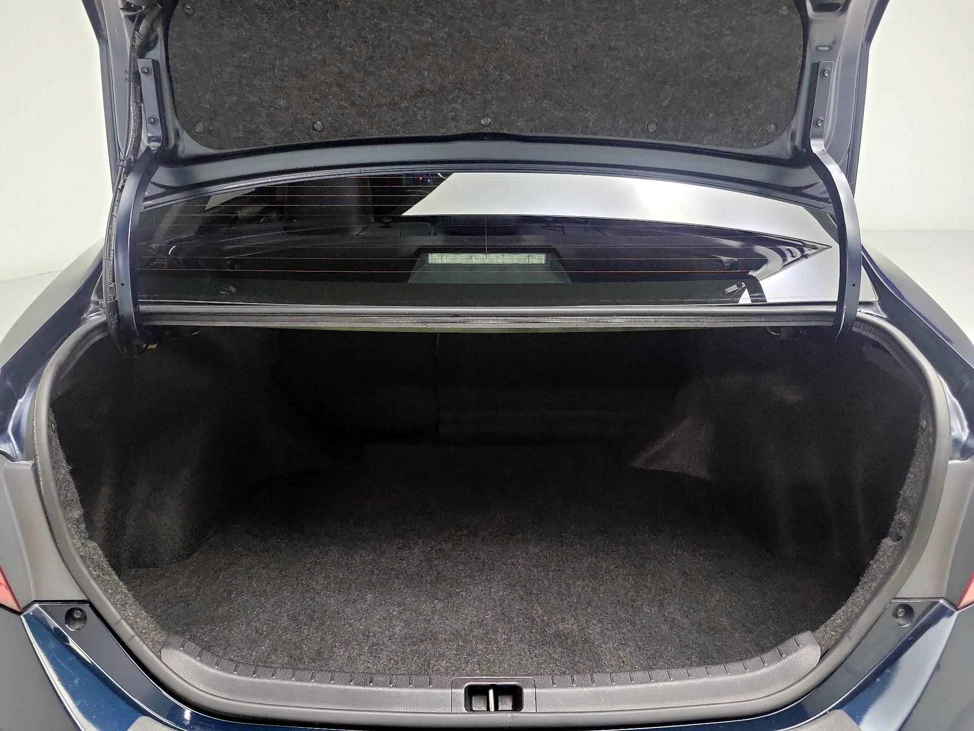 Thumbnail: 2019 Toyota Corolla - 20