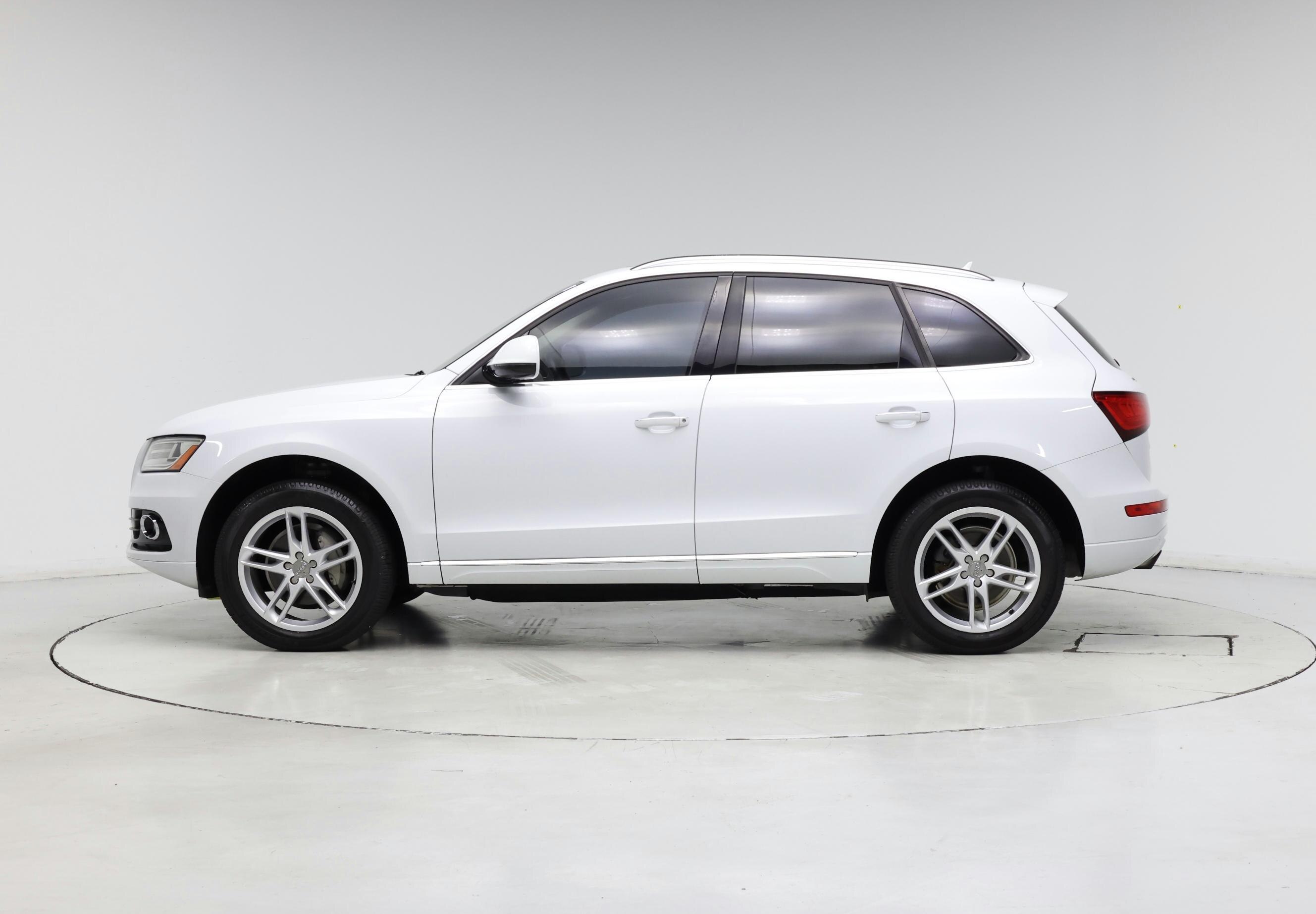 Thumbnail: 2017 Audi Q5 - 3