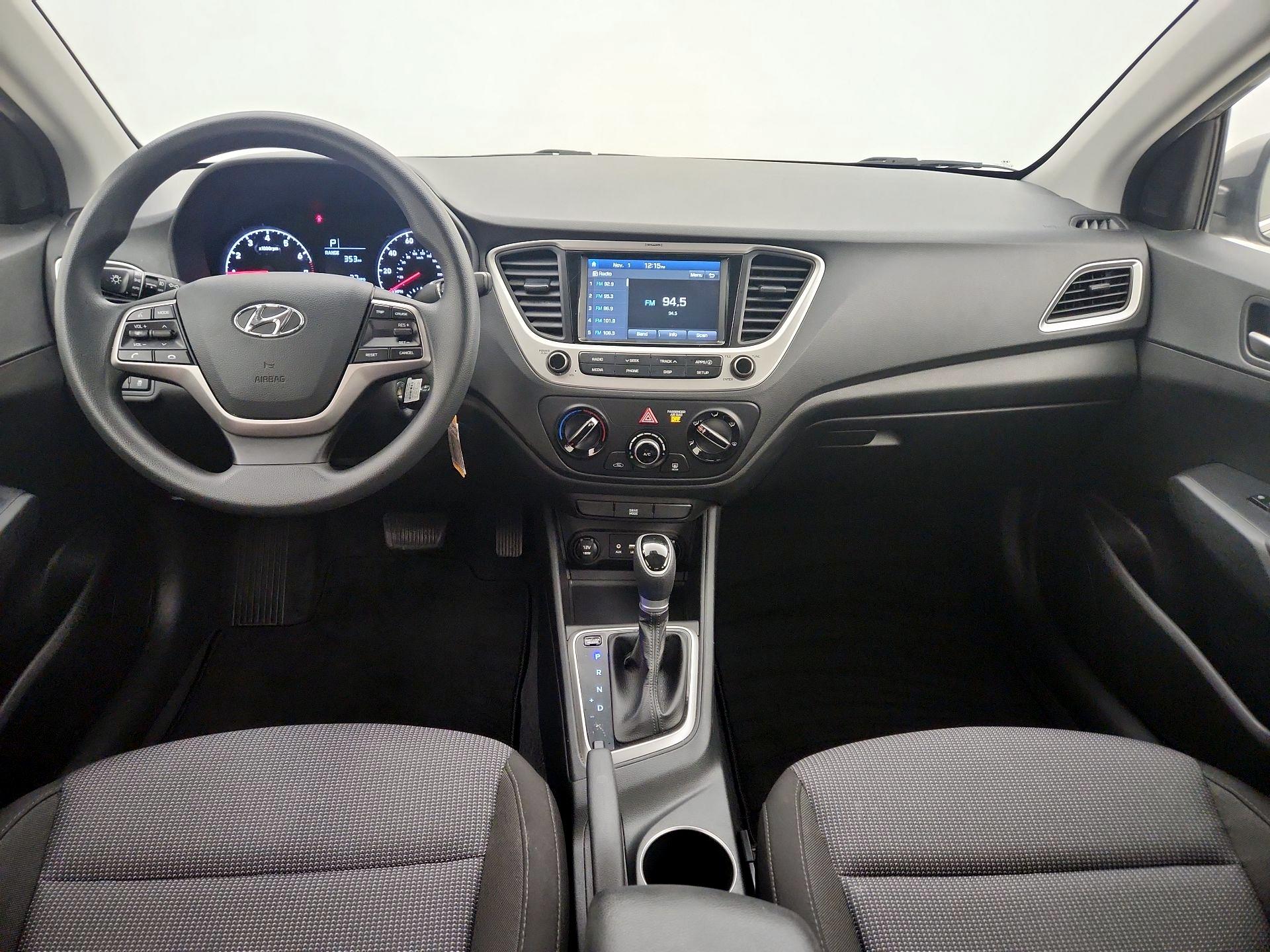 Thumbnail: 2022 Hyundai Accent - 9