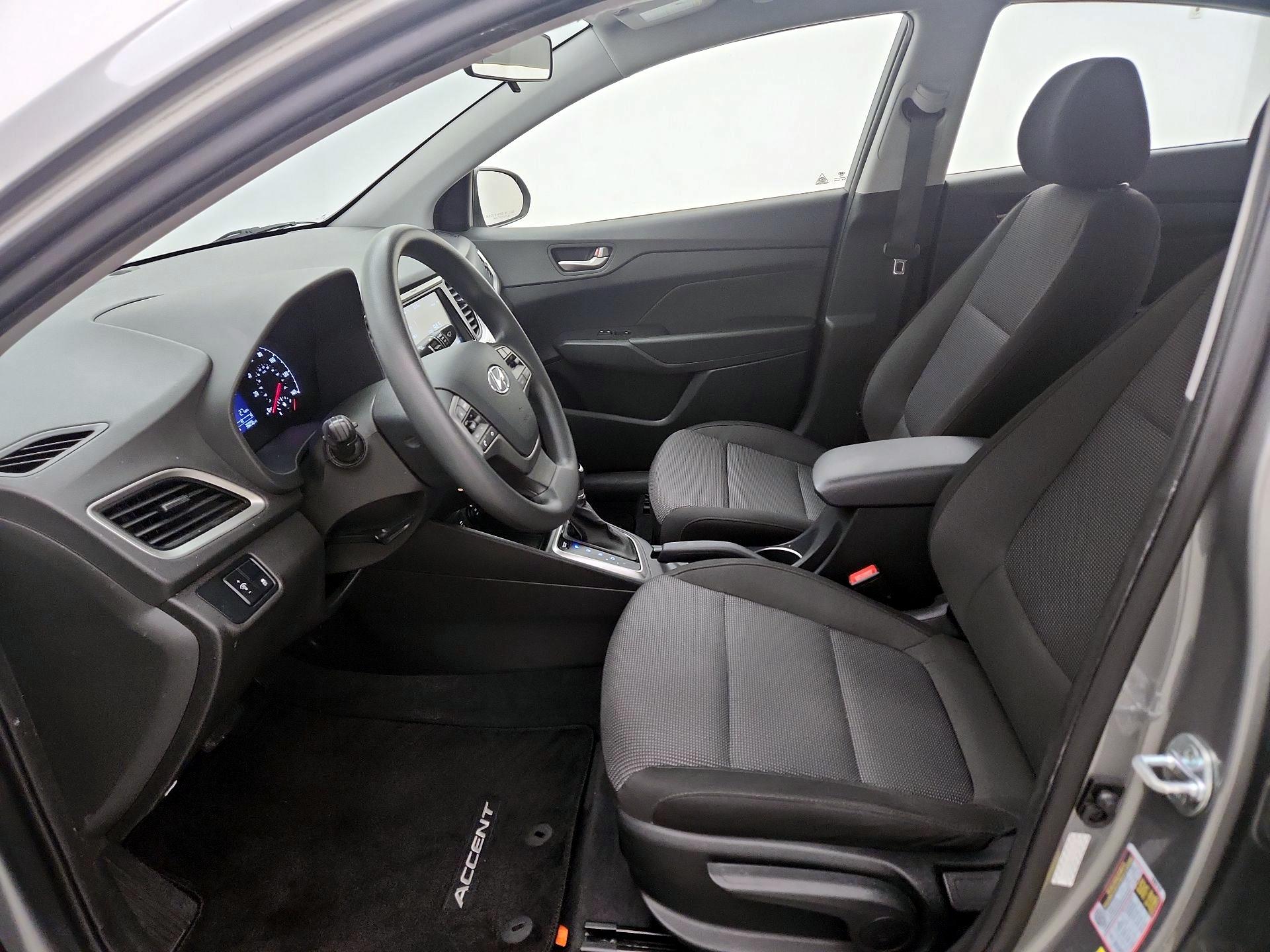 Thumbnail: 2022 Hyundai Accent - 11