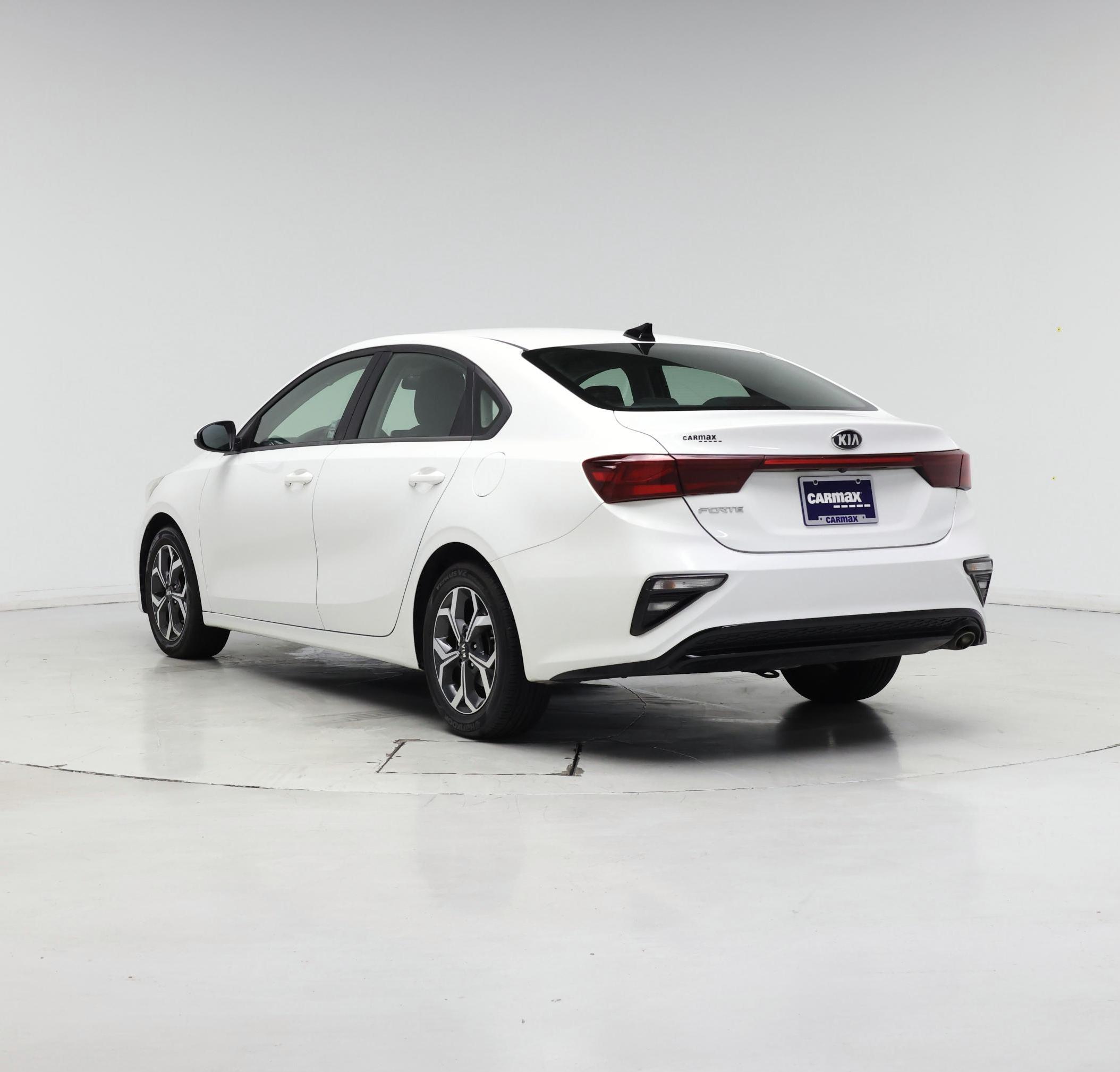 Thumbnail: 2021 Kia Forte - 2