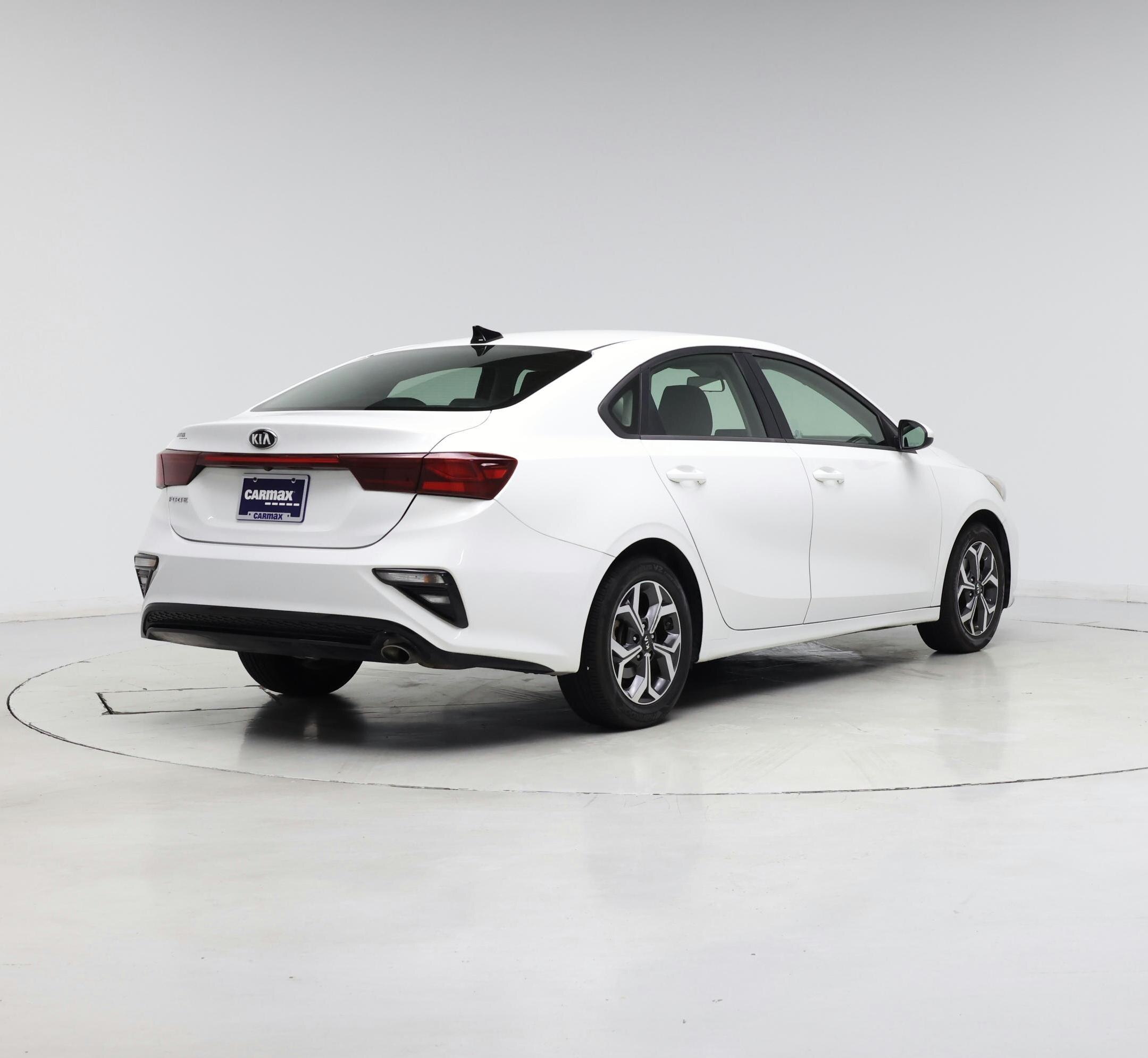 Thumbnail: 2021 Kia Forte - 8