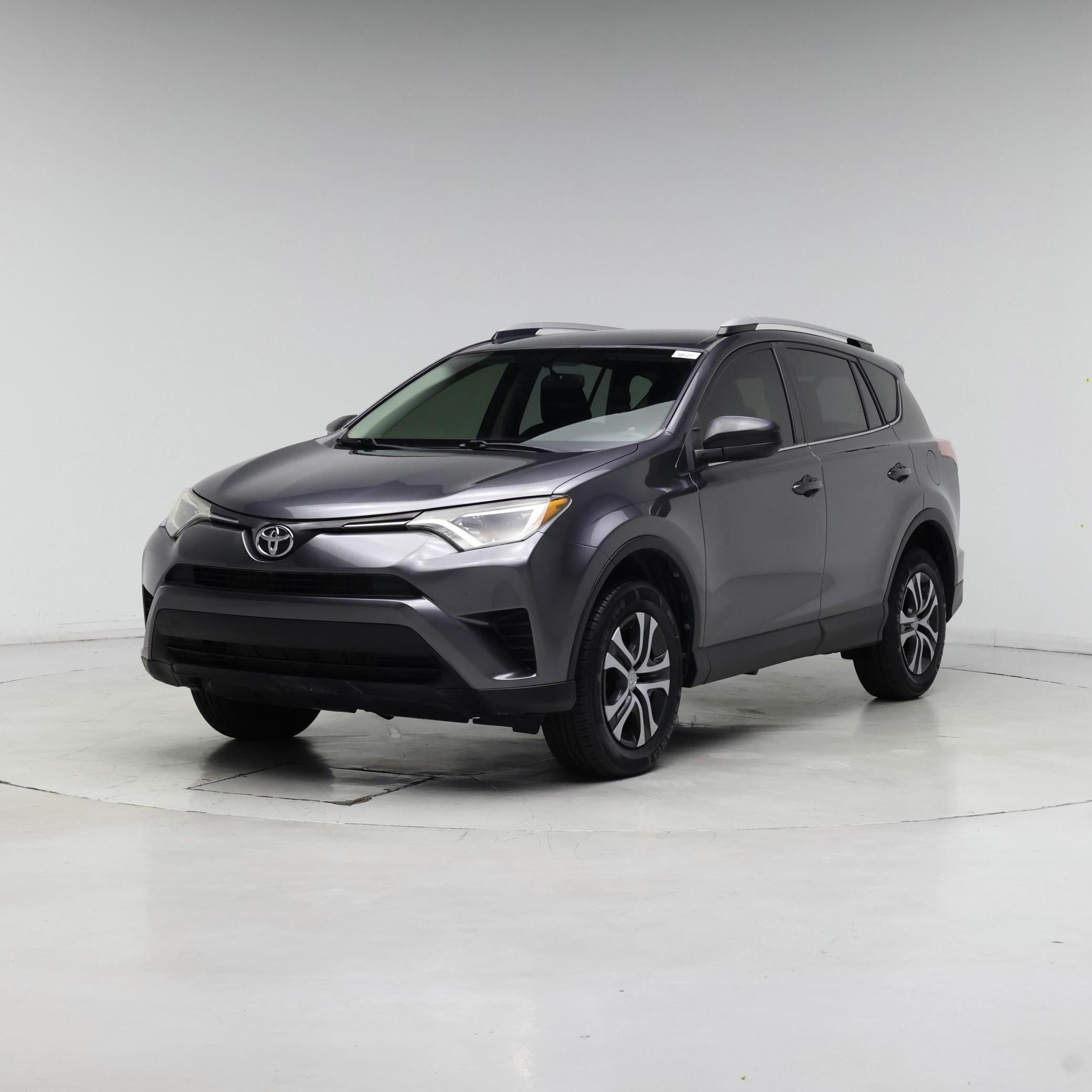 Thumbnail: 2016 Toyota RAV4 - 4