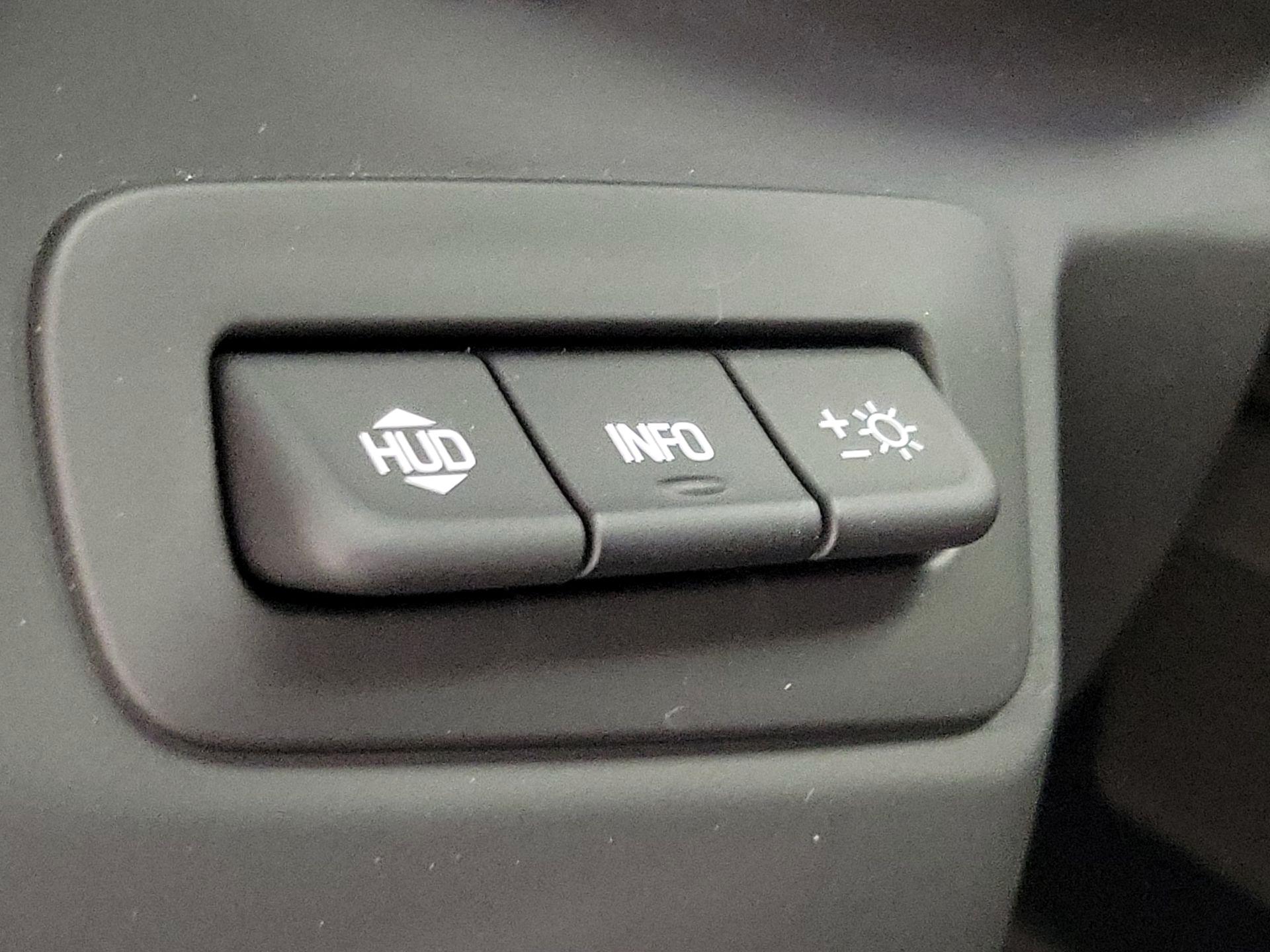 Thumbnail: 2017 Chevrolet Camaro - 13