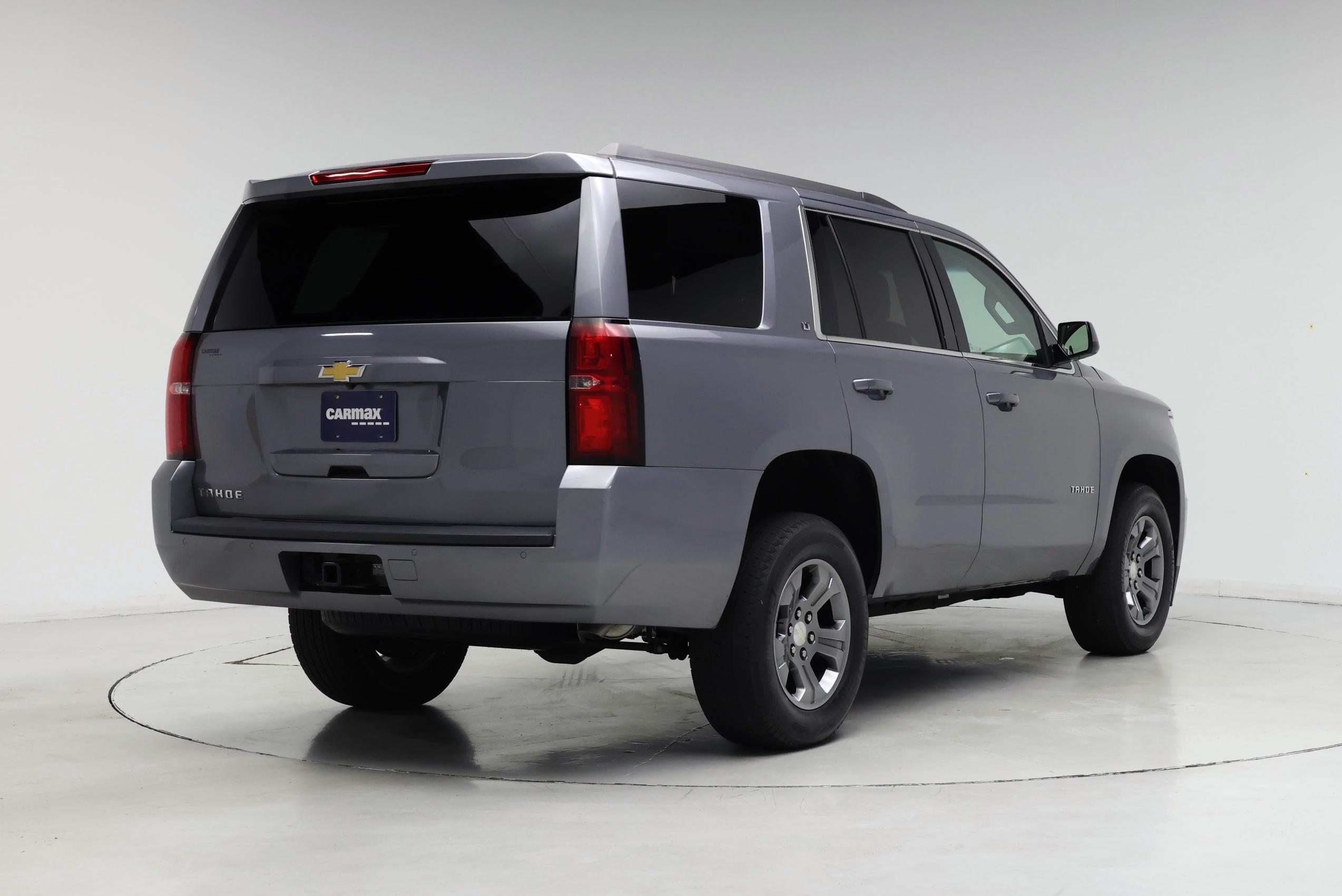 Thumbnail: 2019 Chevrolet Tahoe - 8