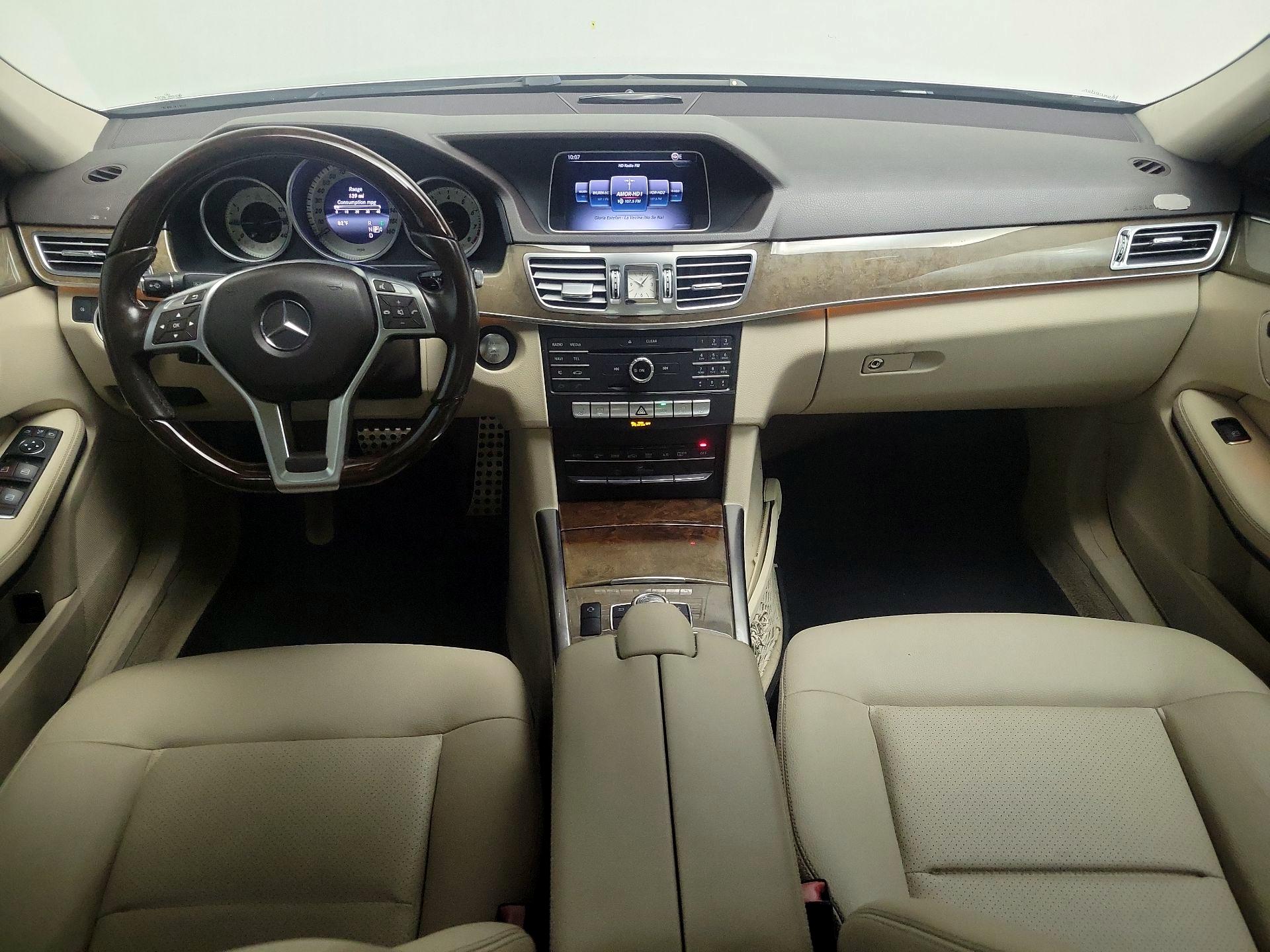 Thumbnail: 2016 Mercedes-Benz E-Class - 9