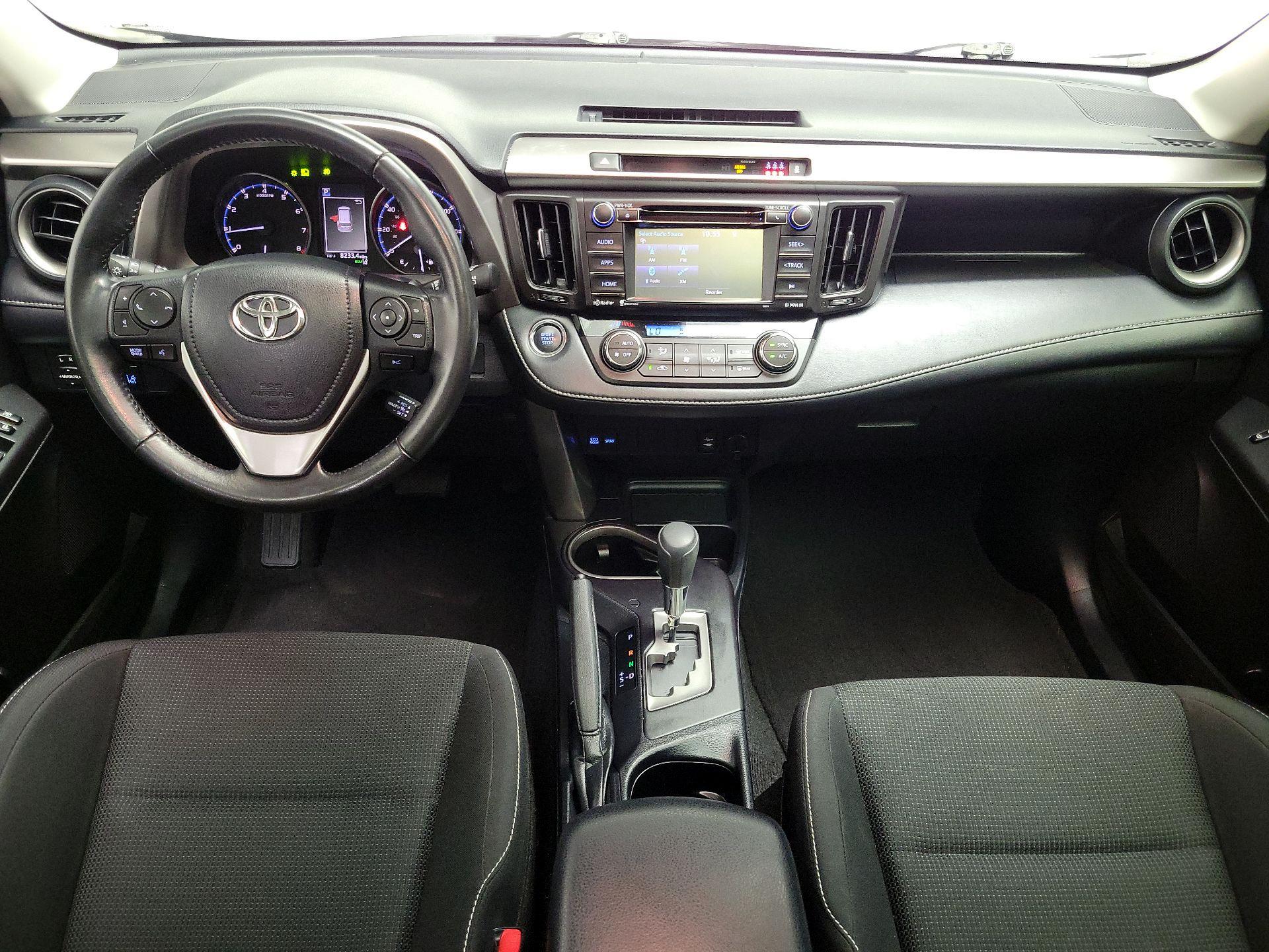 Thumbnail: 2018 Toyota RAV4 - 9