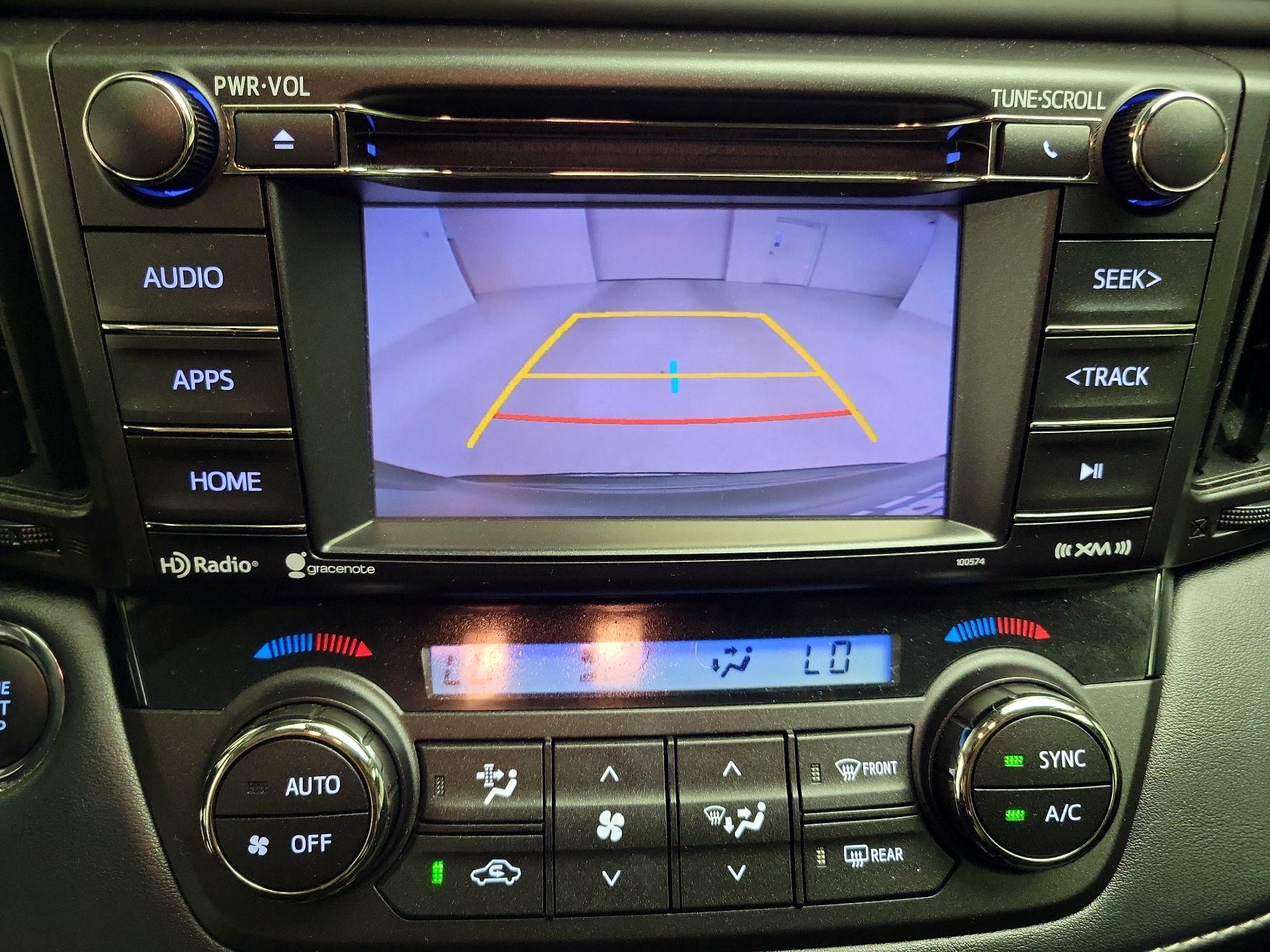 Thumbnail: 2018 Toyota RAV4 - 14