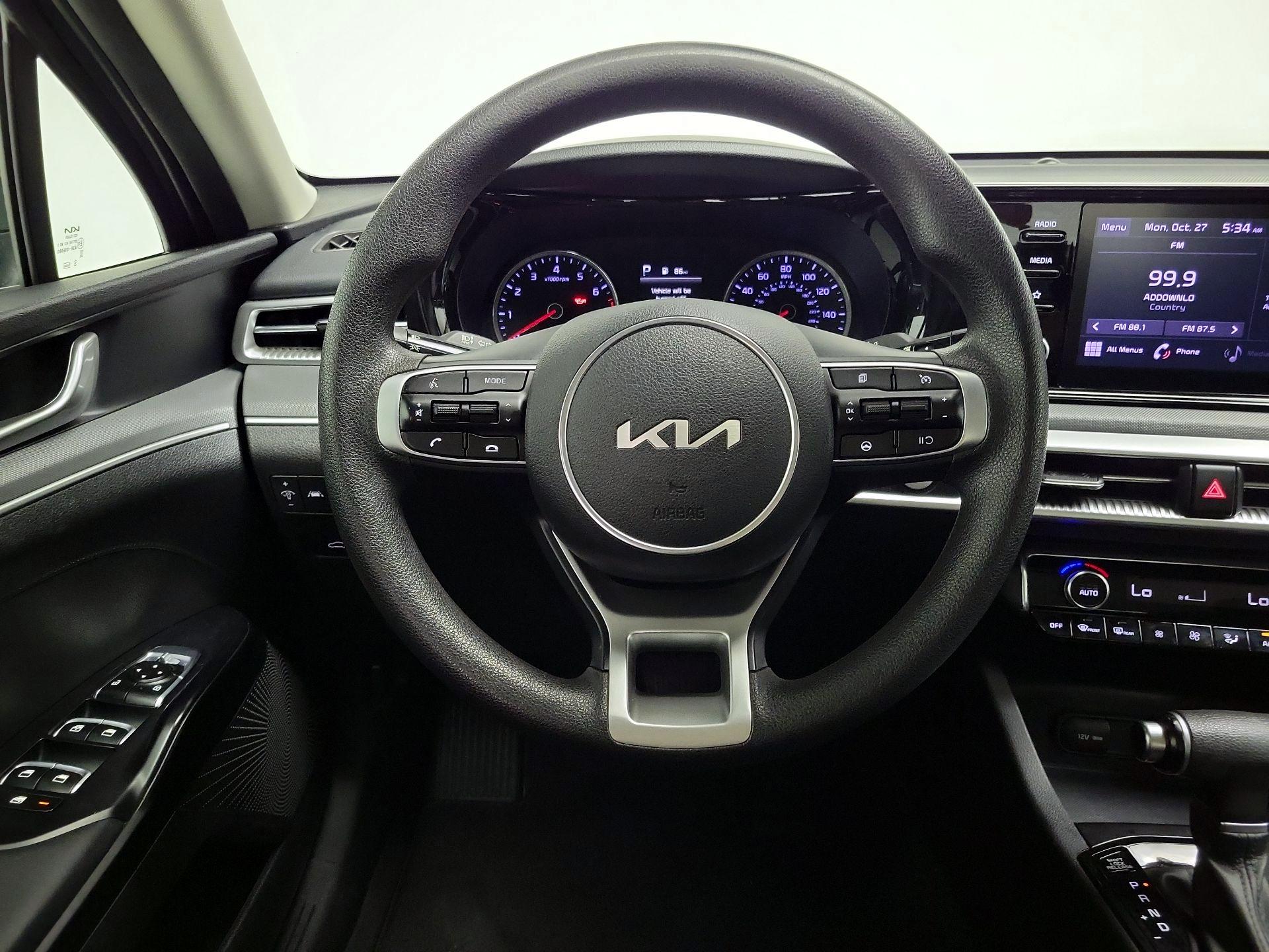 Thumbnail: 2022 Kia K5 - 10