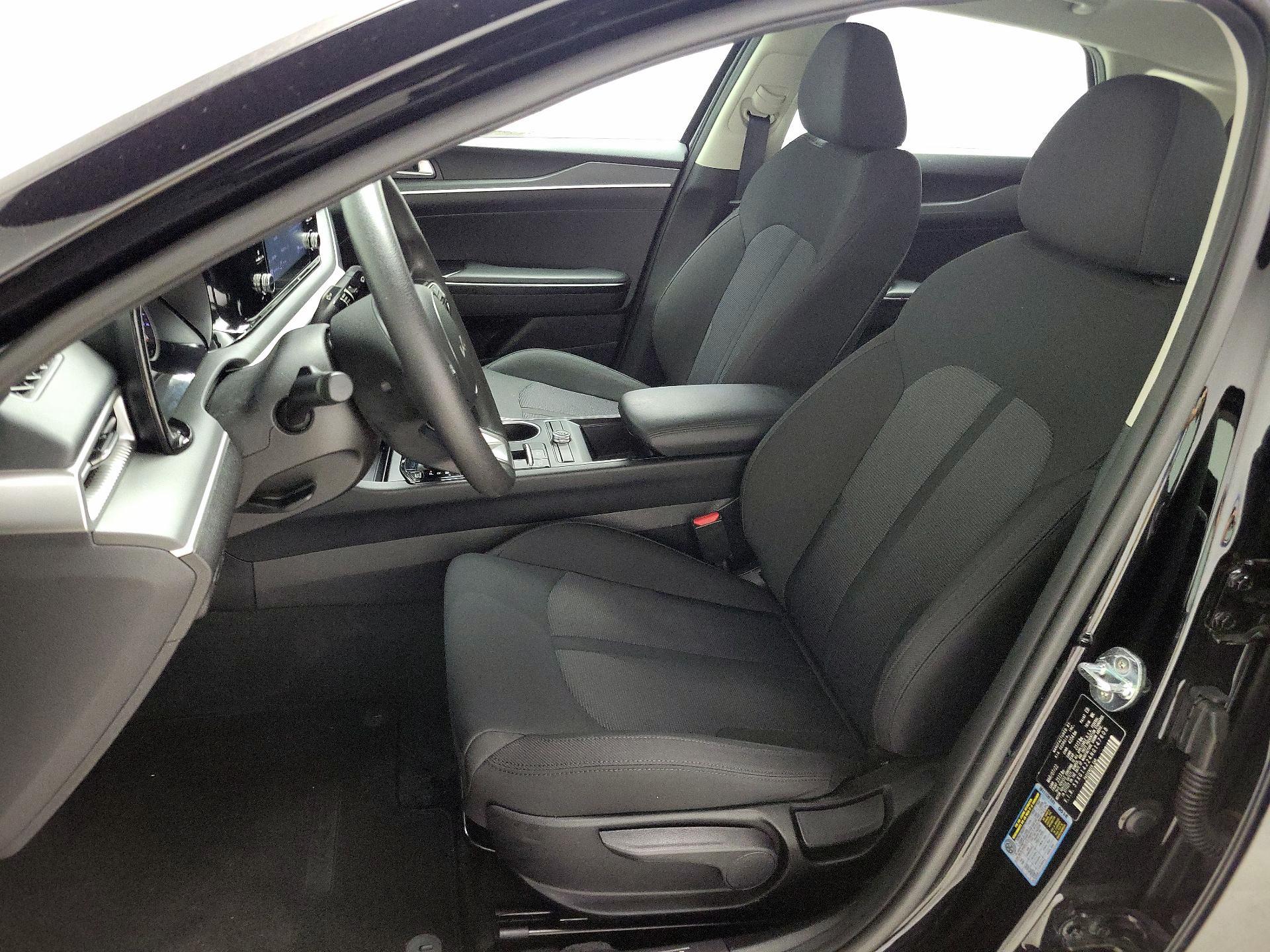 Thumbnail: 2022 Kia K5 - 11