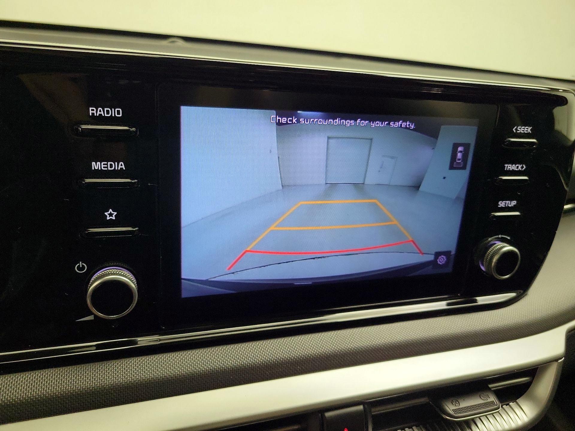 Thumbnail: 2022 Kia K5 - 15