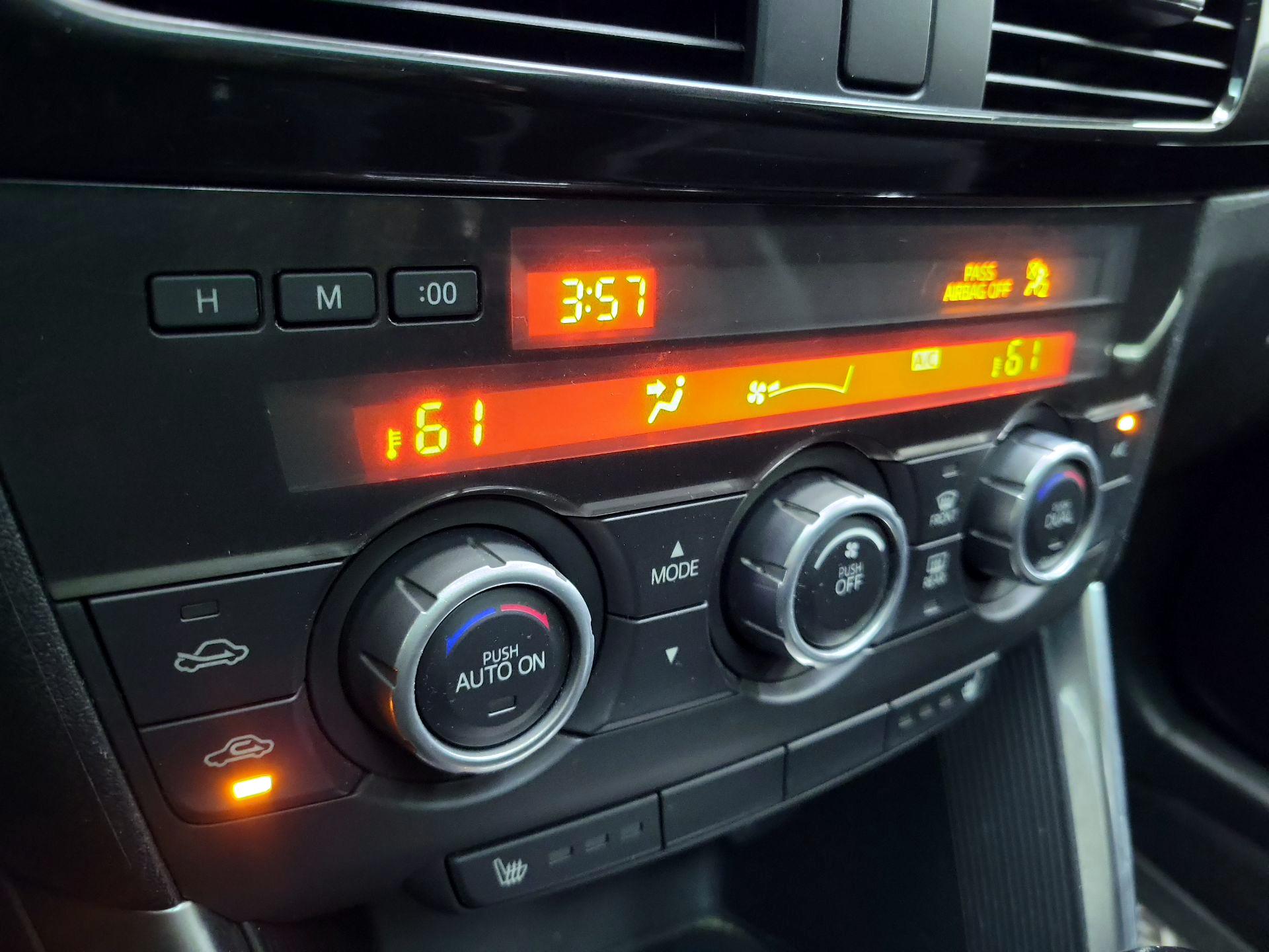 Thumbnail: 2015 Mazda CX-5 - 16