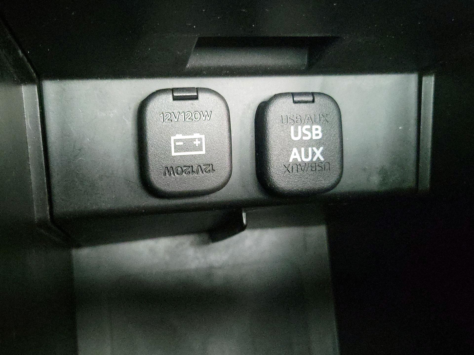 Thumbnail: 2015 Mazda CX-5 - 18