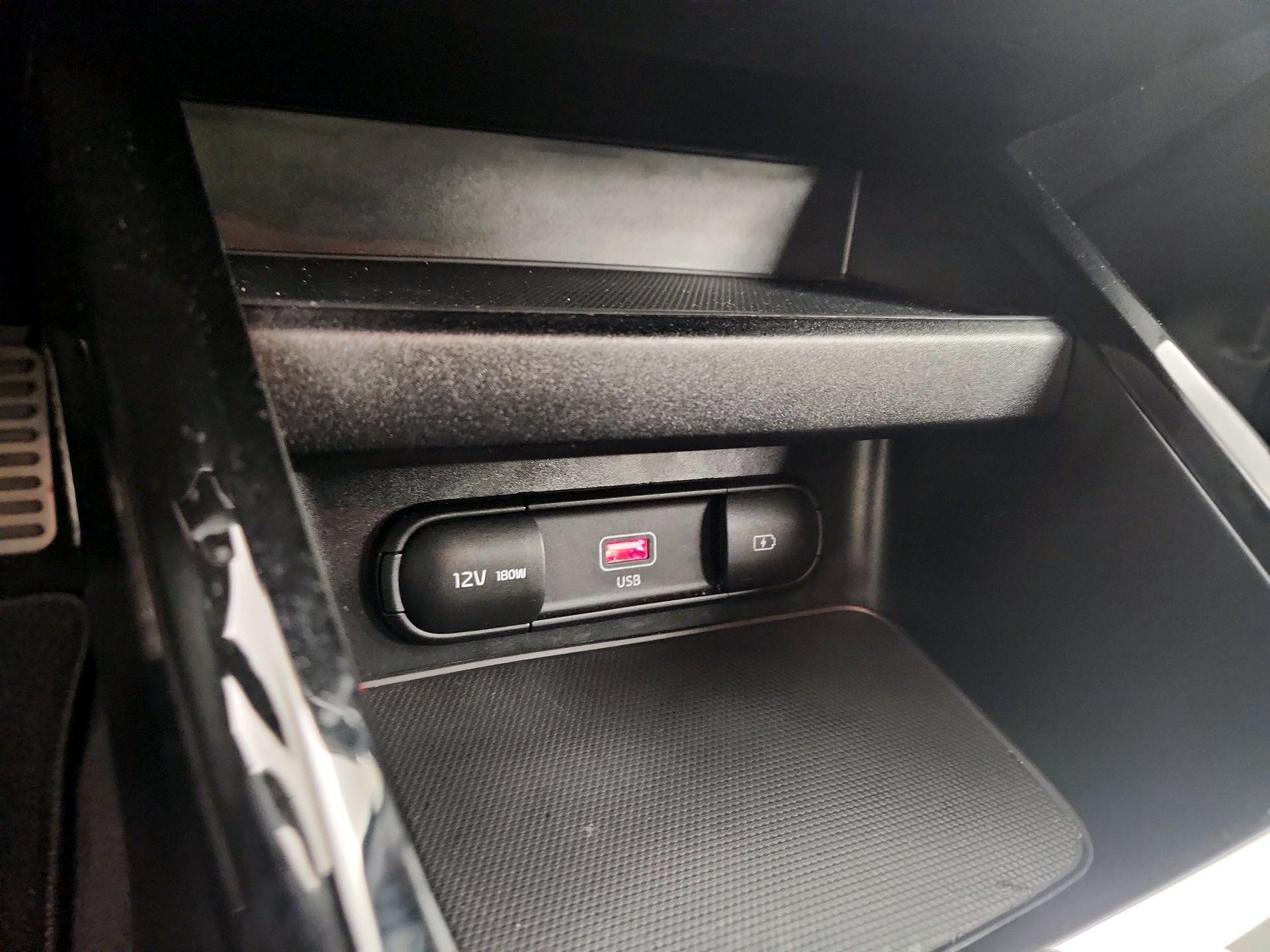 Thumbnail: 2022 Kia Forte - 19