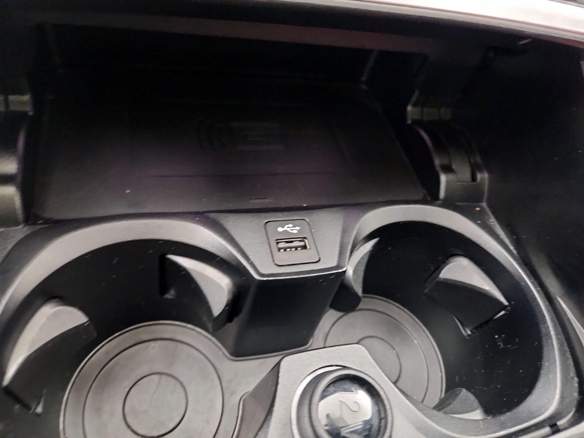 Thumbnail: 2024 BMW 3 Series - 19