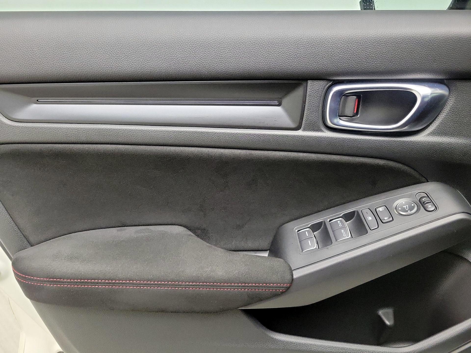 Thumbnail: 2025 Honda Civic - 12