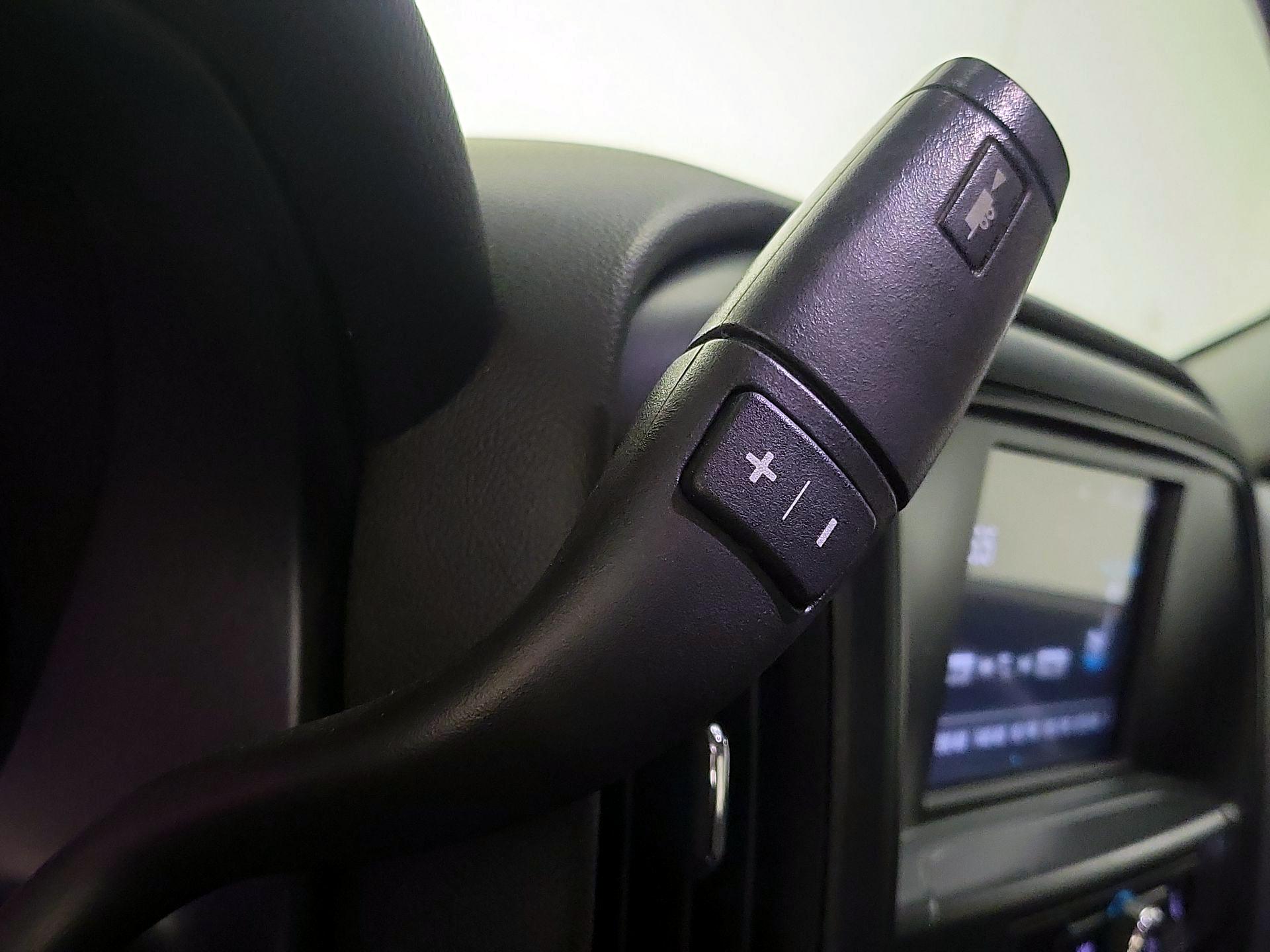 Thumbnail: 2019 Chevrolet Silverado 2500 - 17