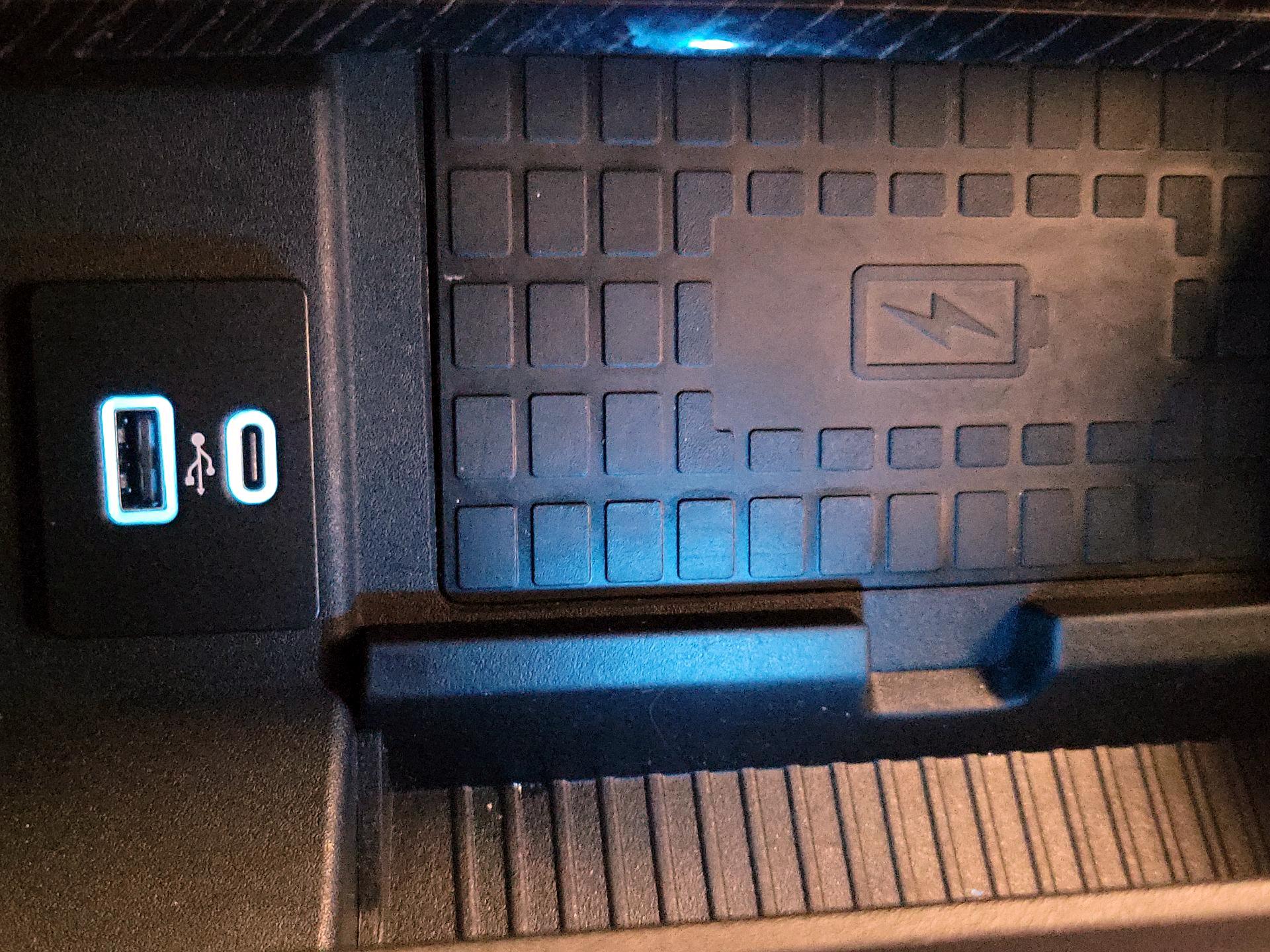 Thumbnail: 2022 Ford F-350 - 19