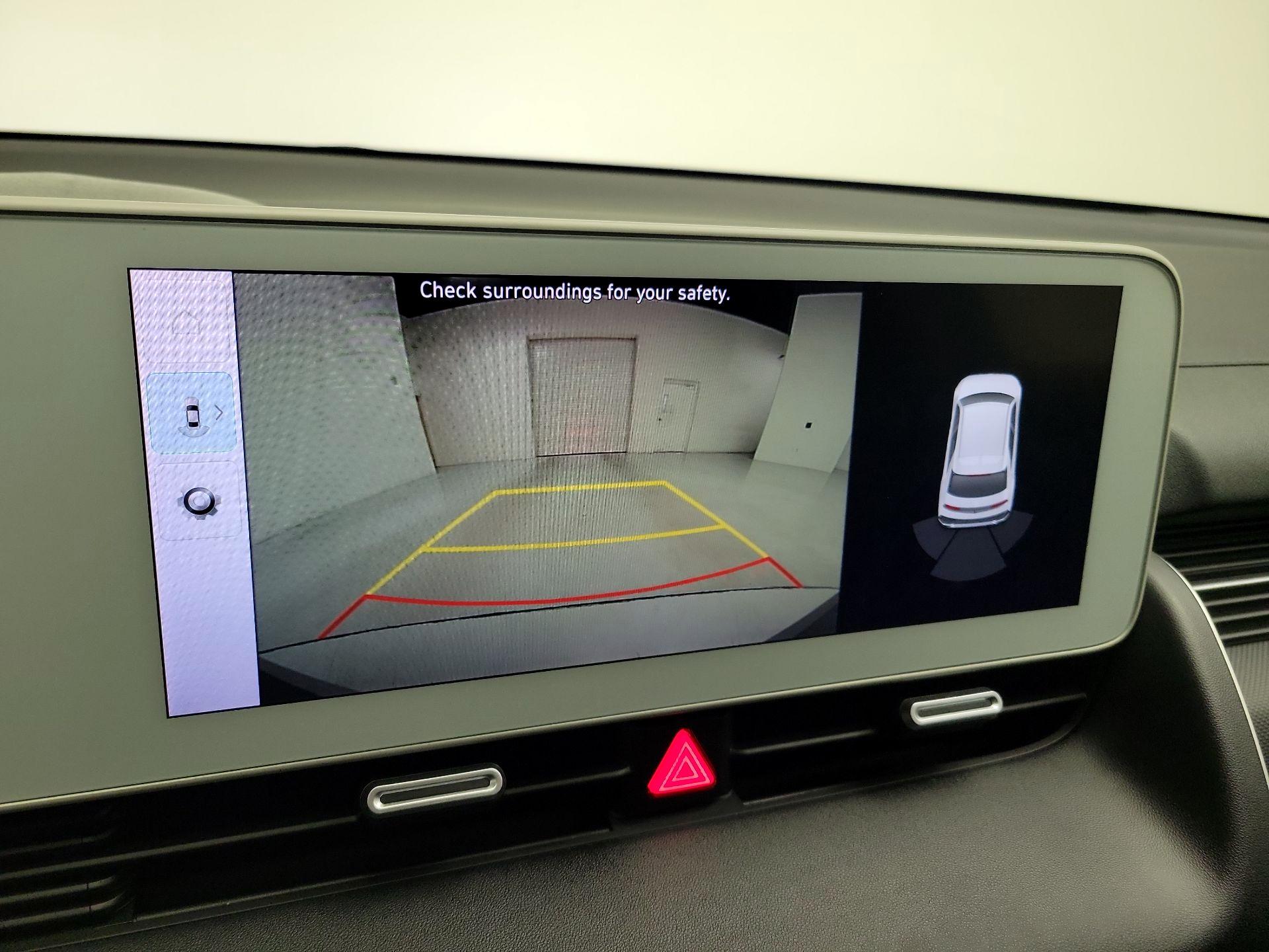 Thumbnail: 2022 Hyundai Ioniq 5 - 15