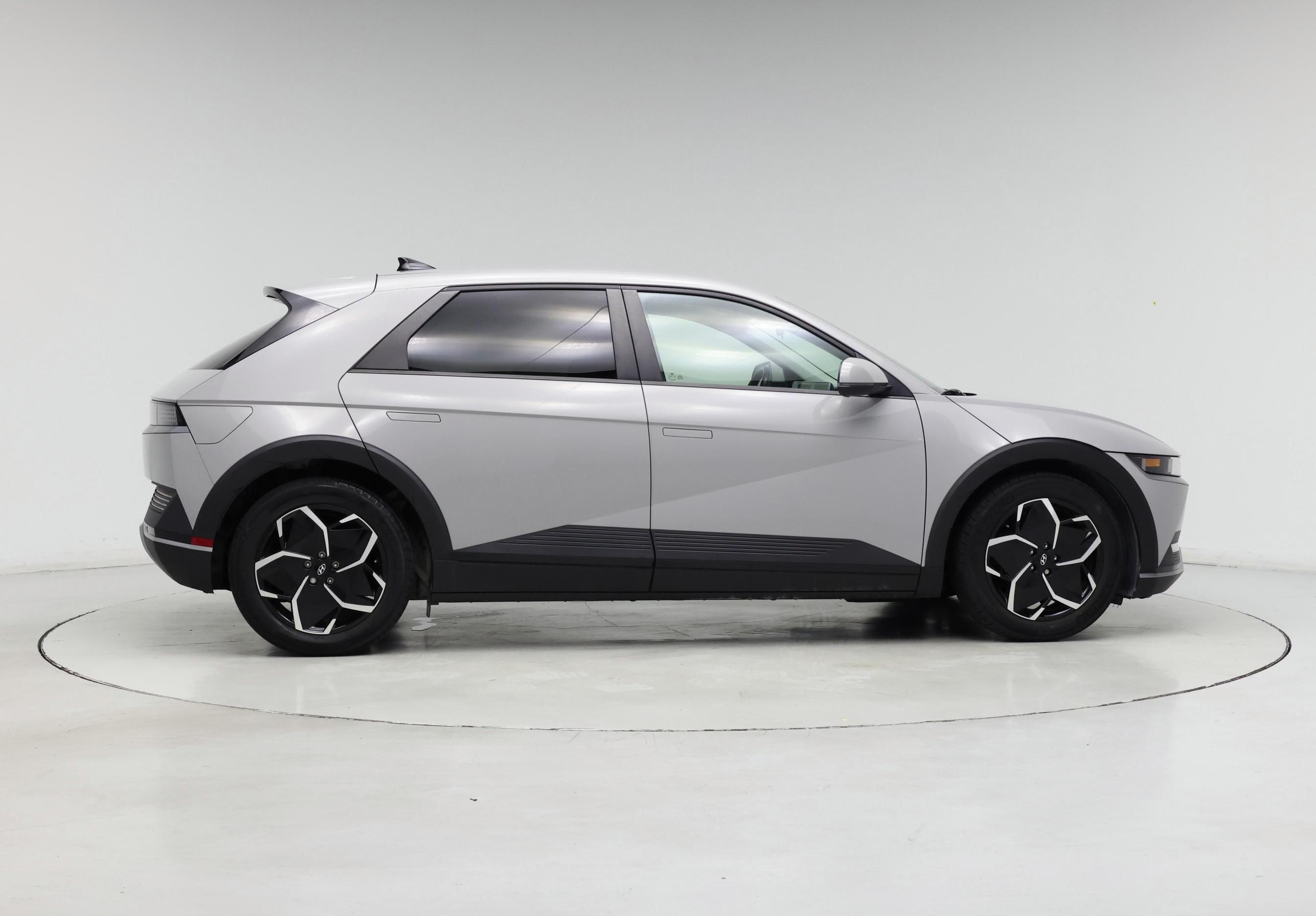 Thumbnail: 2022 Hyundai Ioniq 5 - 7