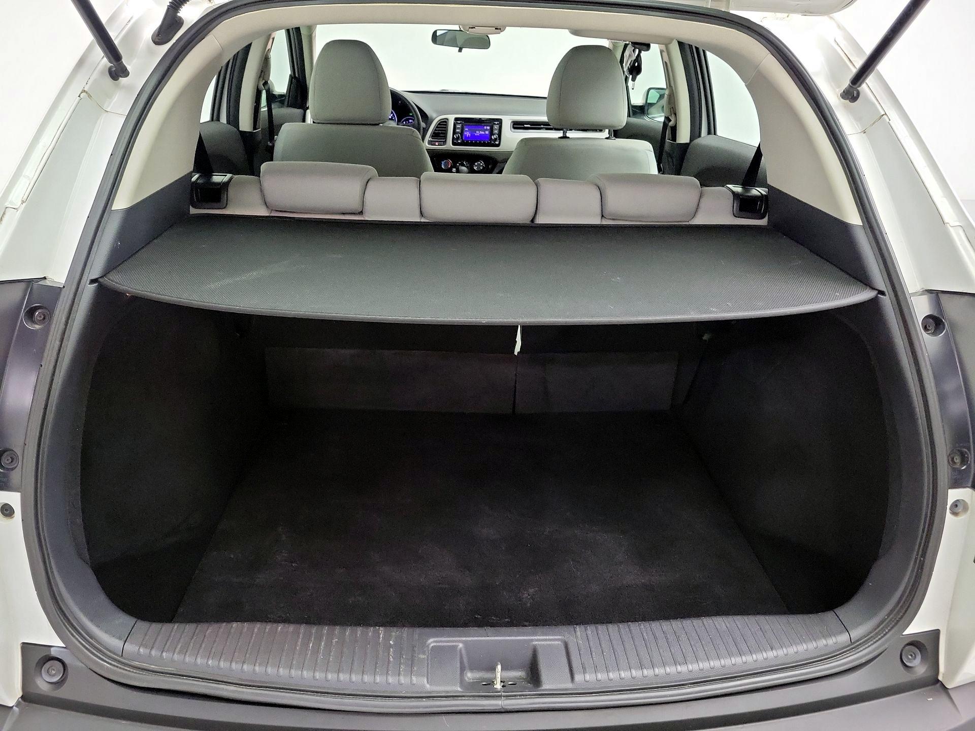 Thumbnail: 2019 Honda HR-V - 20