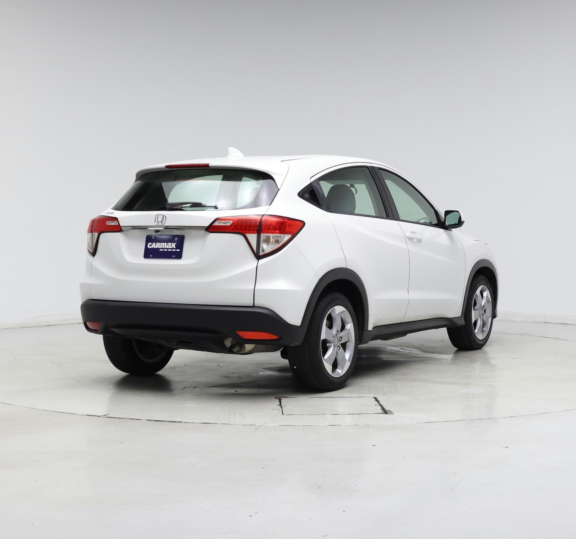 Thumbnail: 2019 Honda HR-V - 8