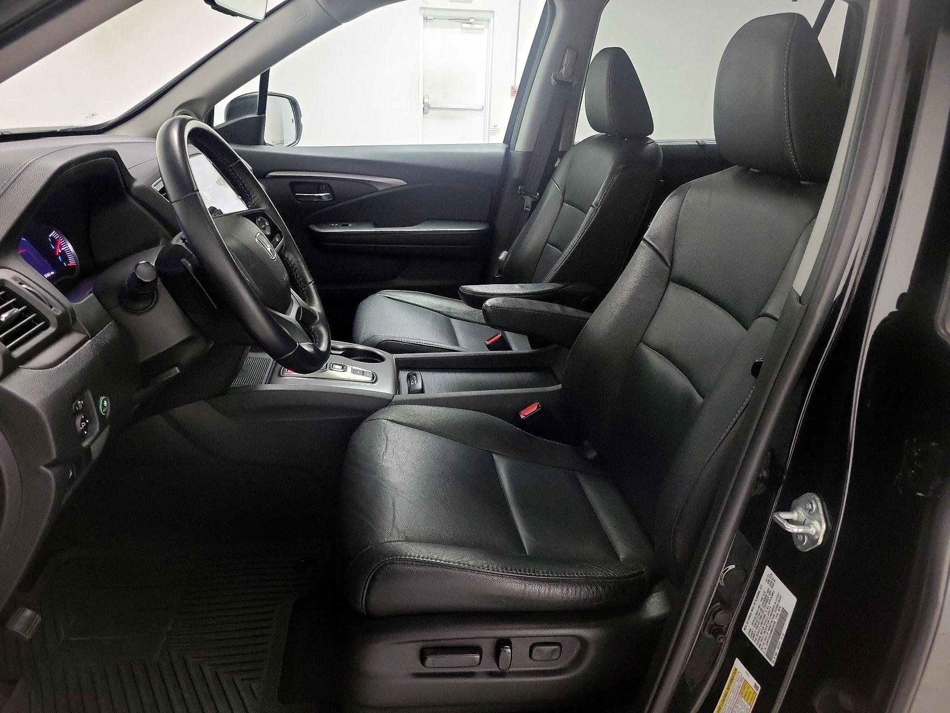 Thumbnail: 2021 Honda Pilot - 11