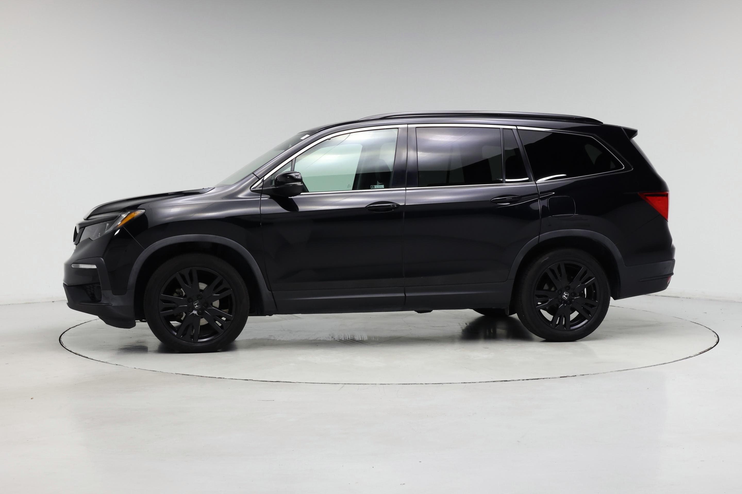 Thumbnail: 2021 Honda Pilot - 3